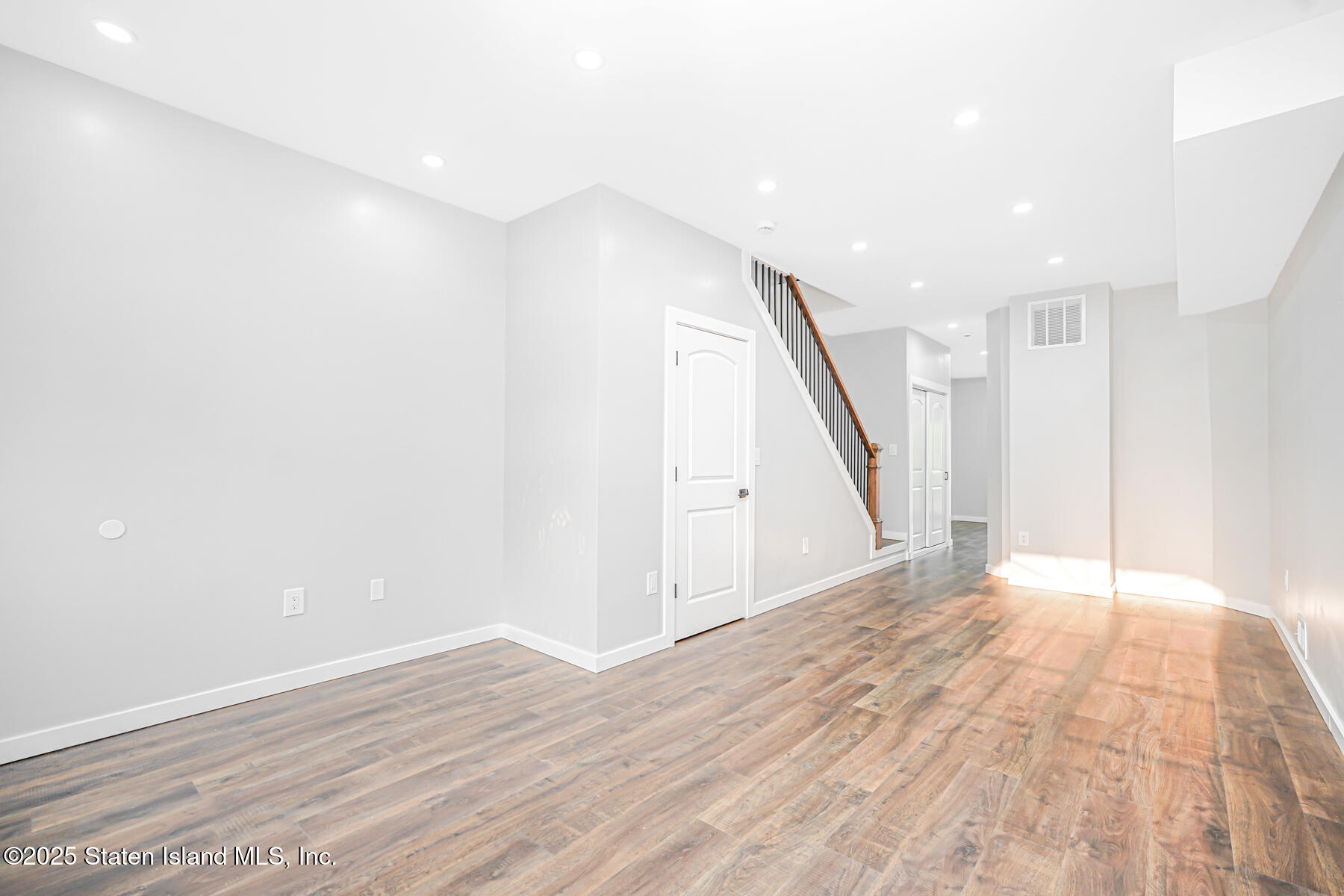 285 Nicholas Avenue, Staten Island, NY, 10302 image 20