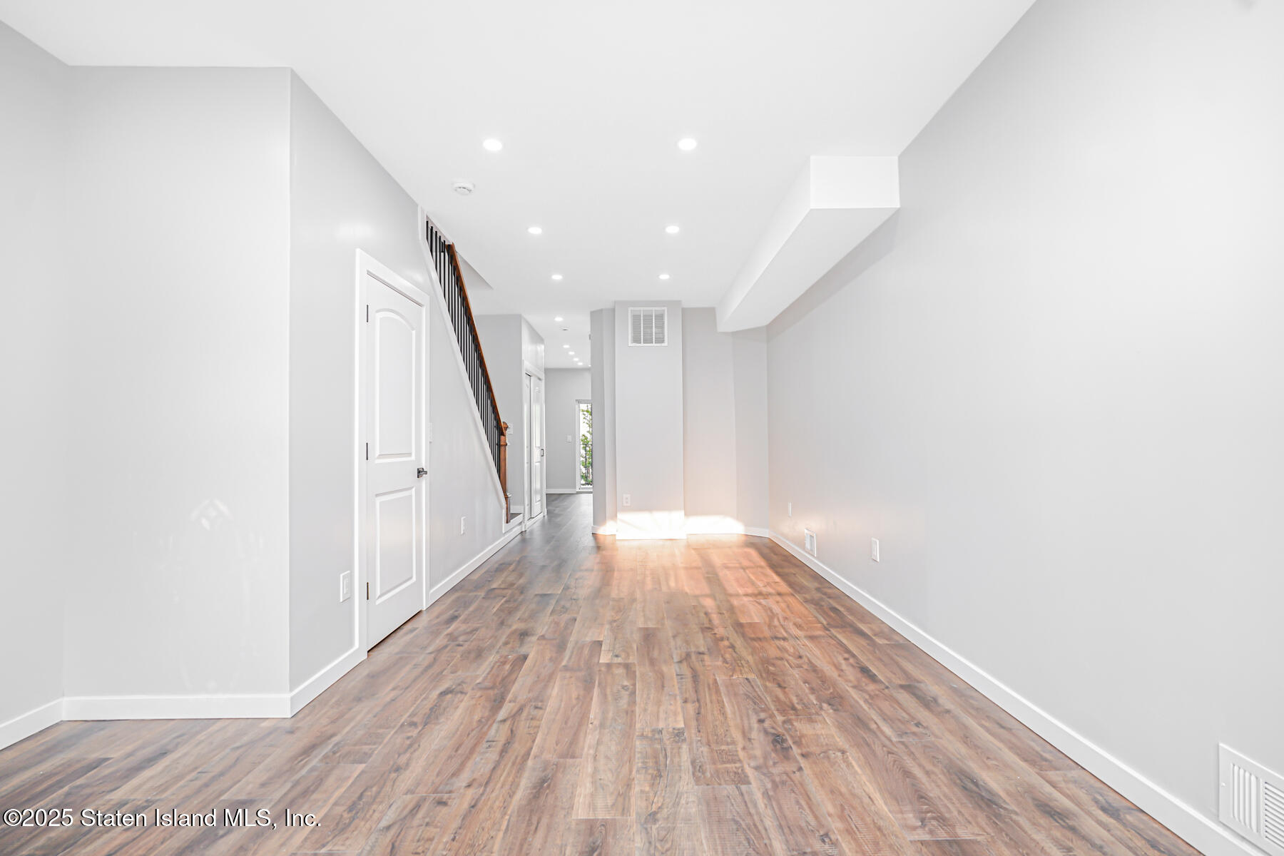 285 Nicholas Avenue, Staten Island, NY, 10302 image 22