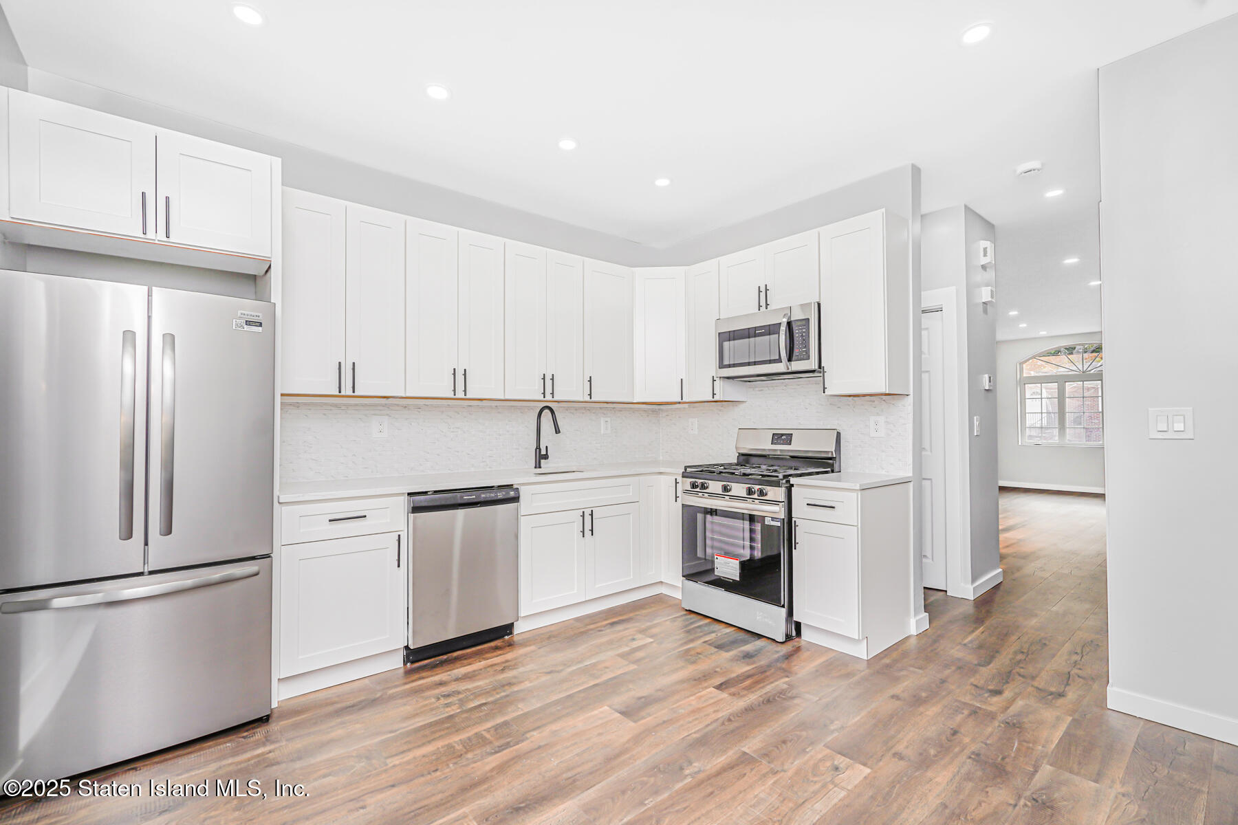 285 Nicholas Avenue, Staten Island, NY, 10302 image 17