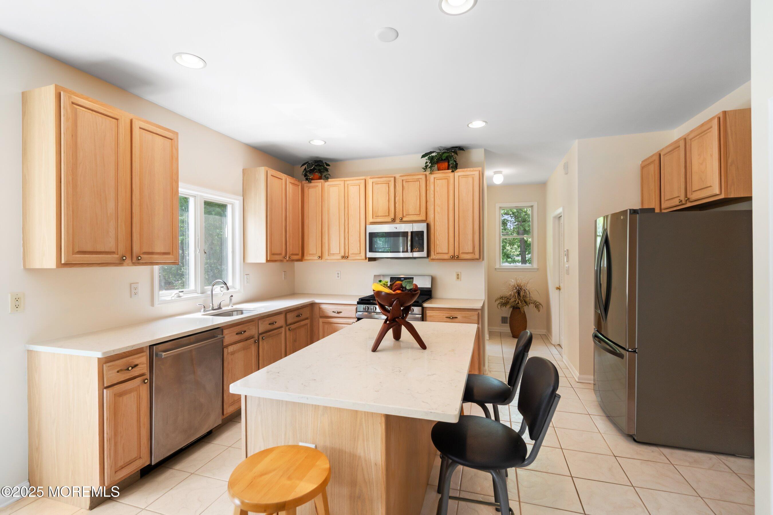 2 Kyle Court, Jackson, NJ, 08527 image 18