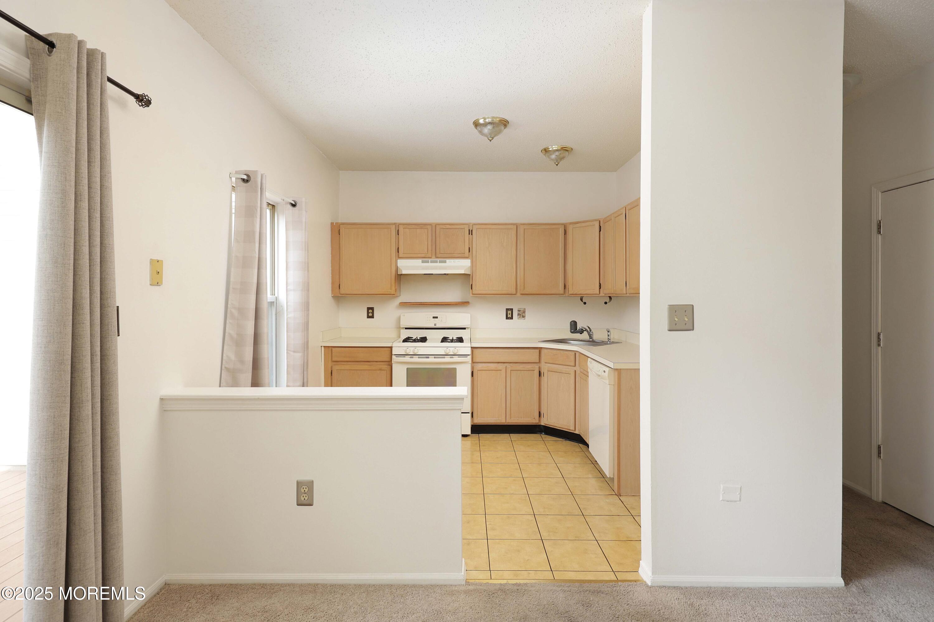 62 Cohasset Court, Holmdel, NJ, 07733 image 17
