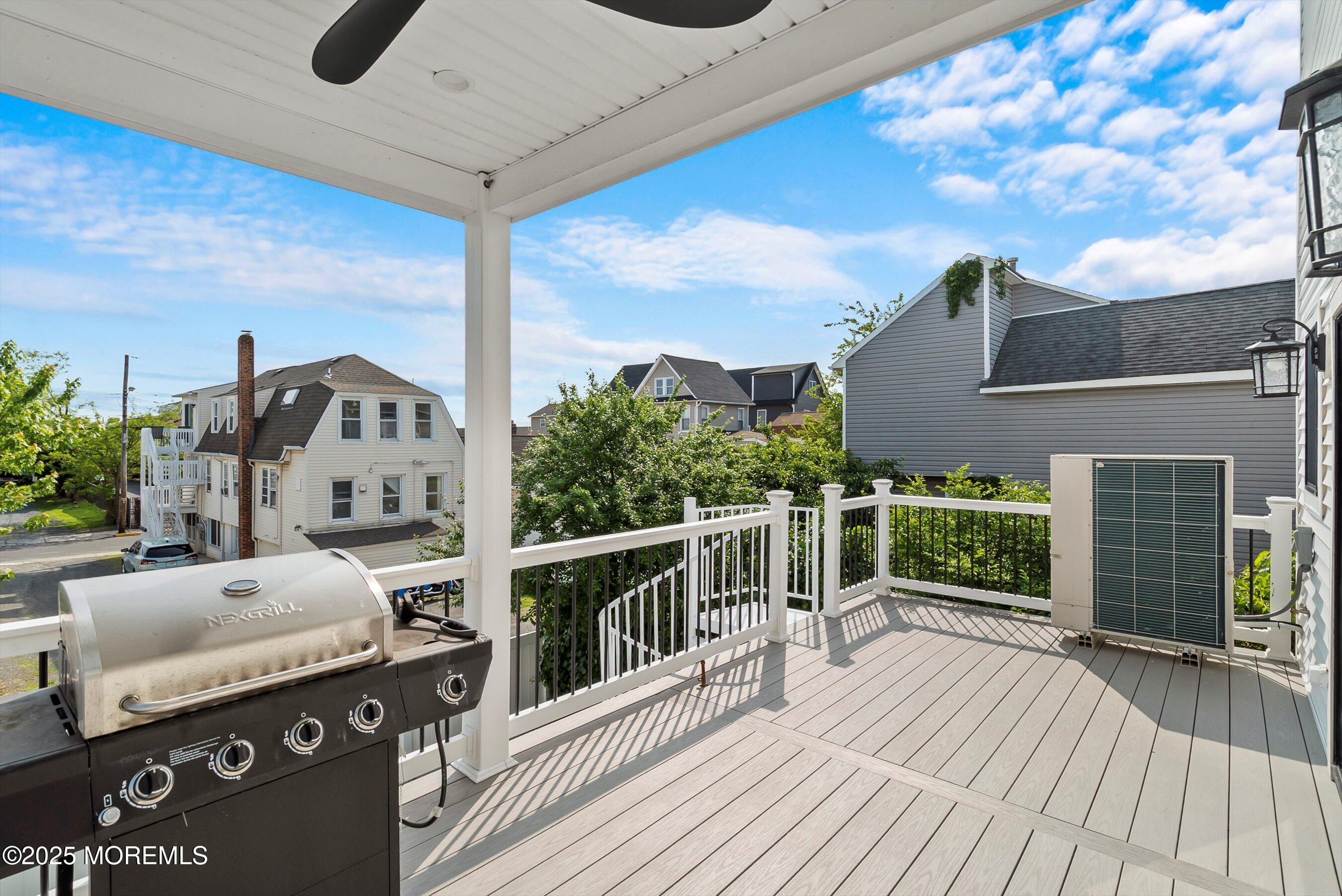 72 4th Street, Highlands, NJ, 07732 image 12