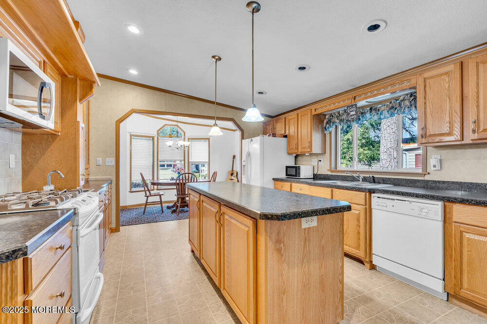 45 Goldenrod Place, Jackson, NJ, 08527 image 9