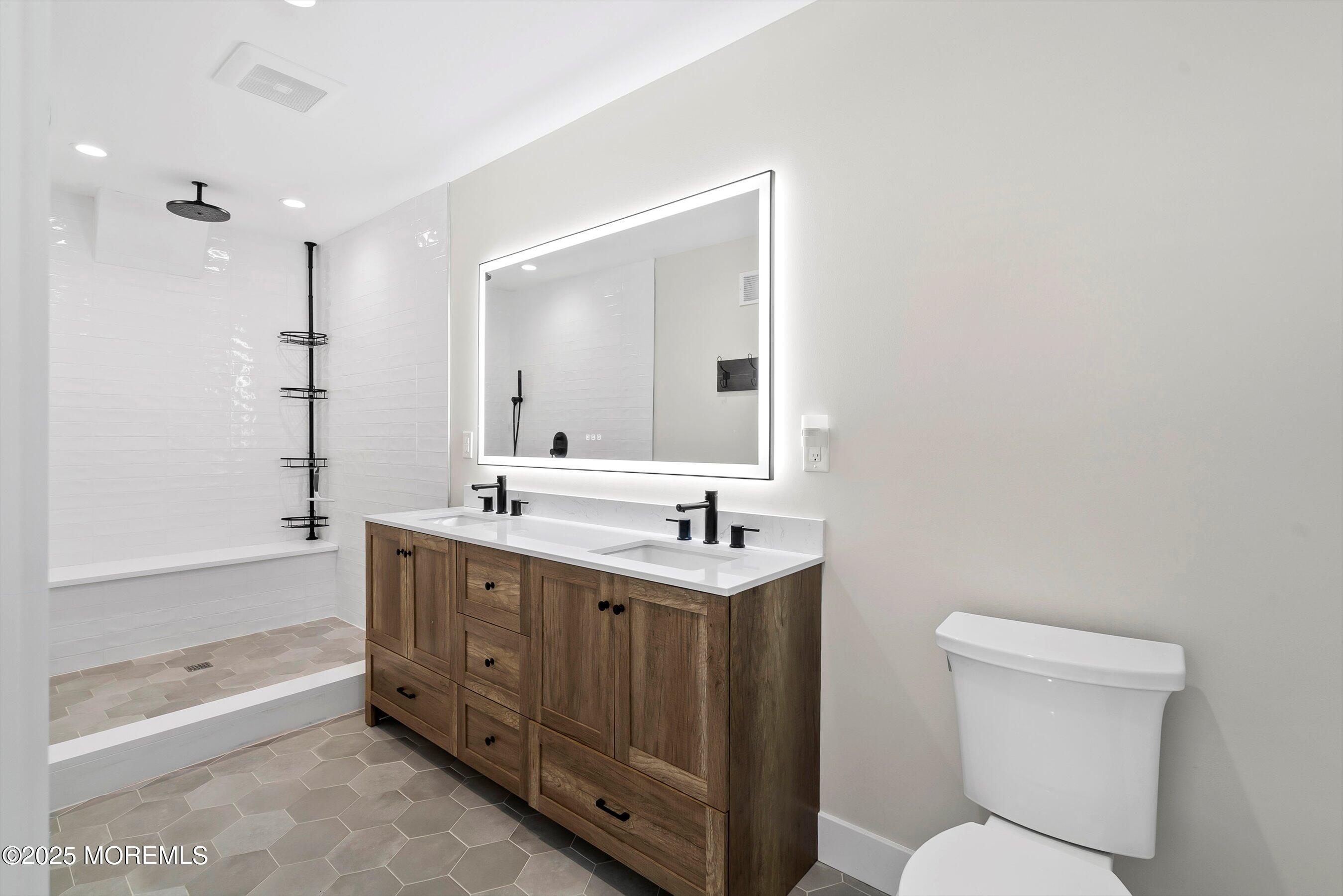 72 4th Street, Highlands, NJ, 07732 image 19