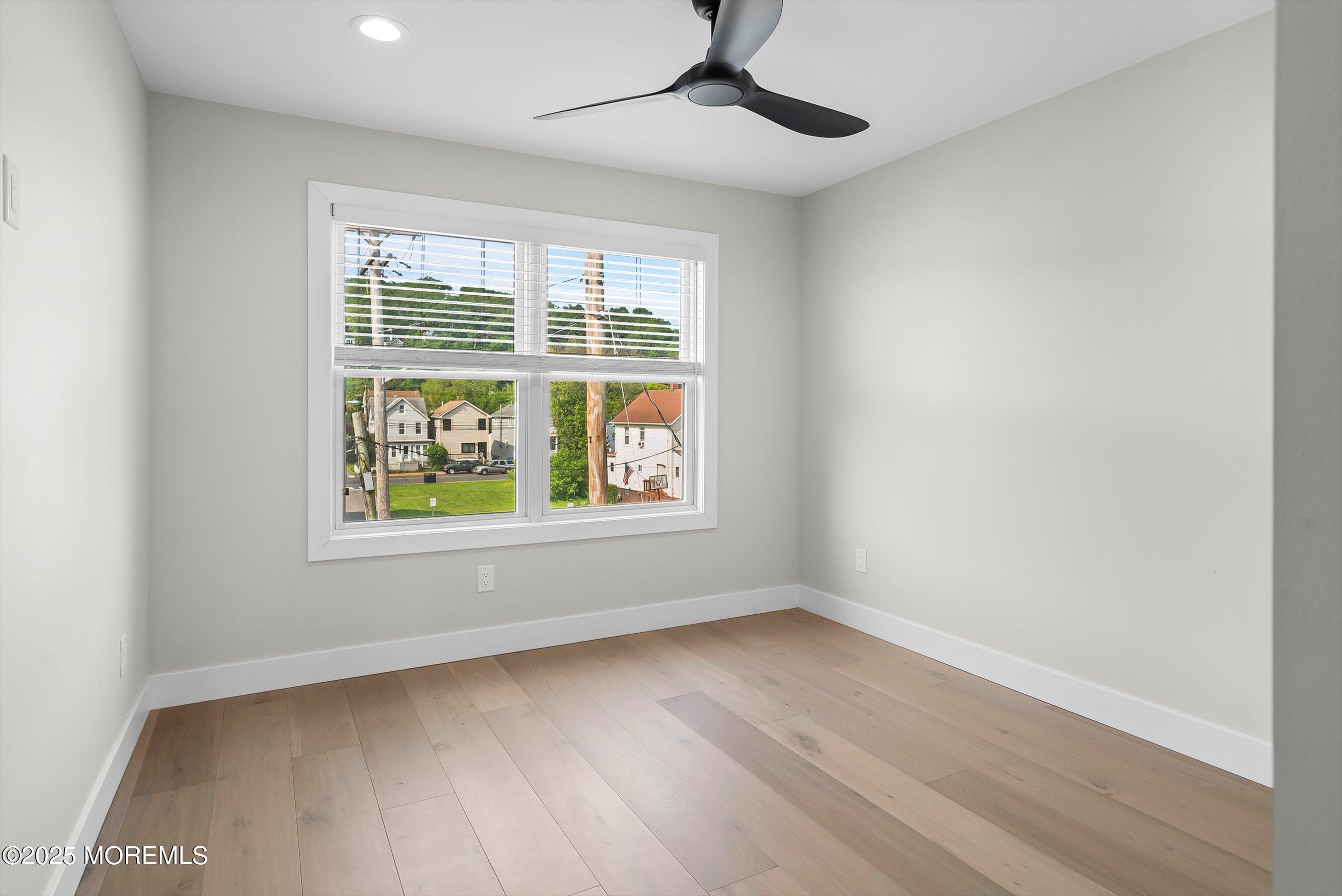 72 4th Street, Highlands, NJ, 07732 image 23