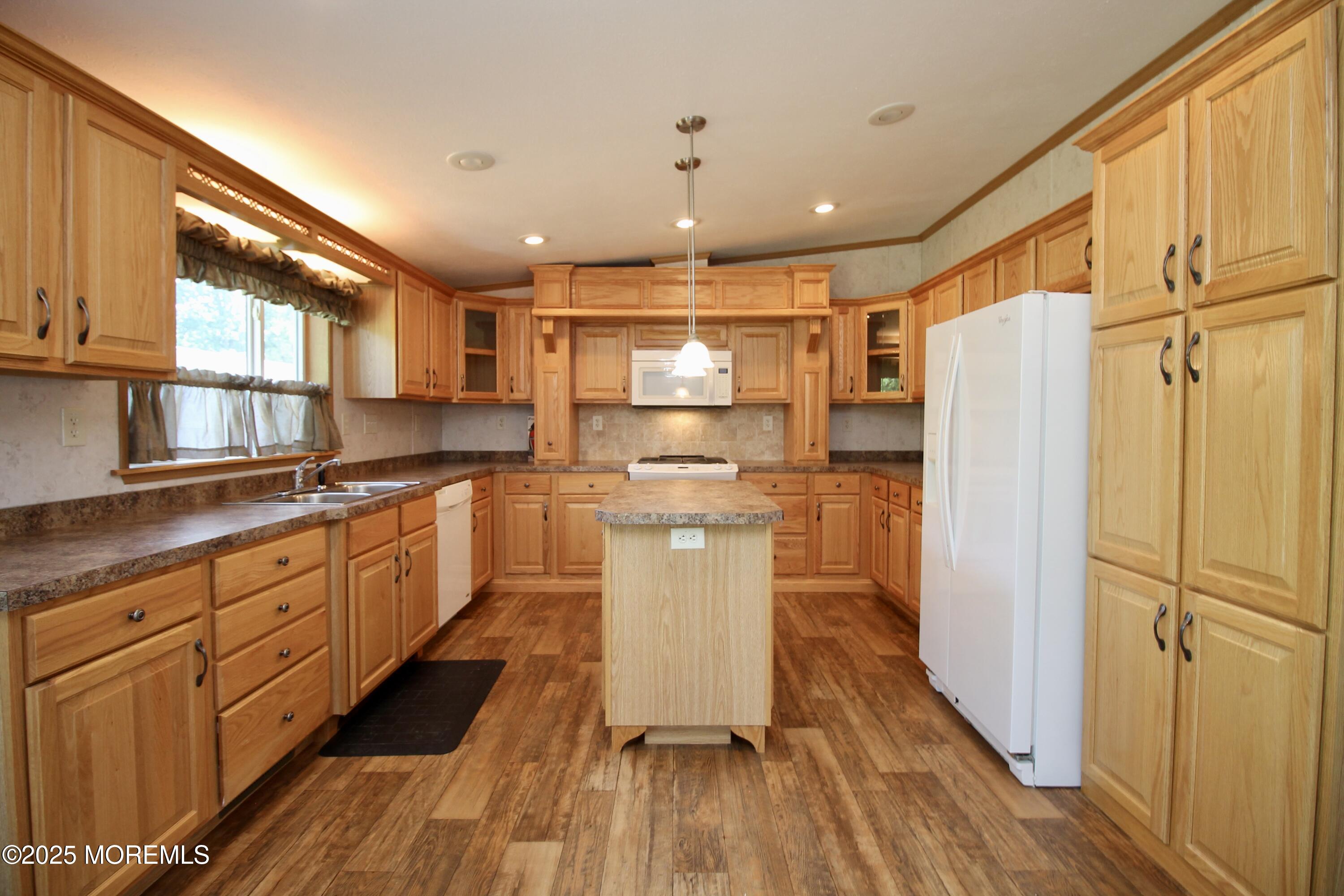 2 Brookside Way, Freehold, NJ, 07728 image 12
