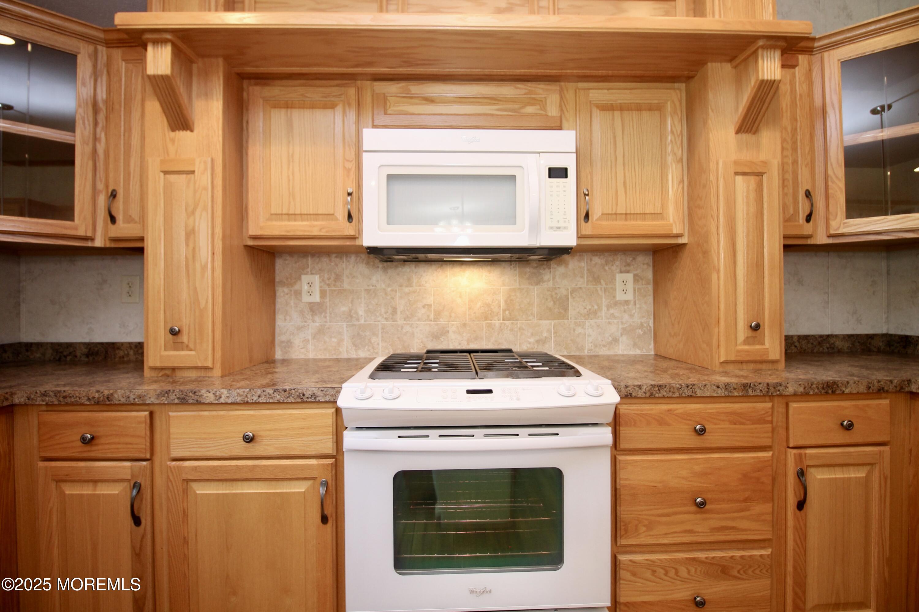 2 Brookside Way, Freehold, NJ, 07728 image 16