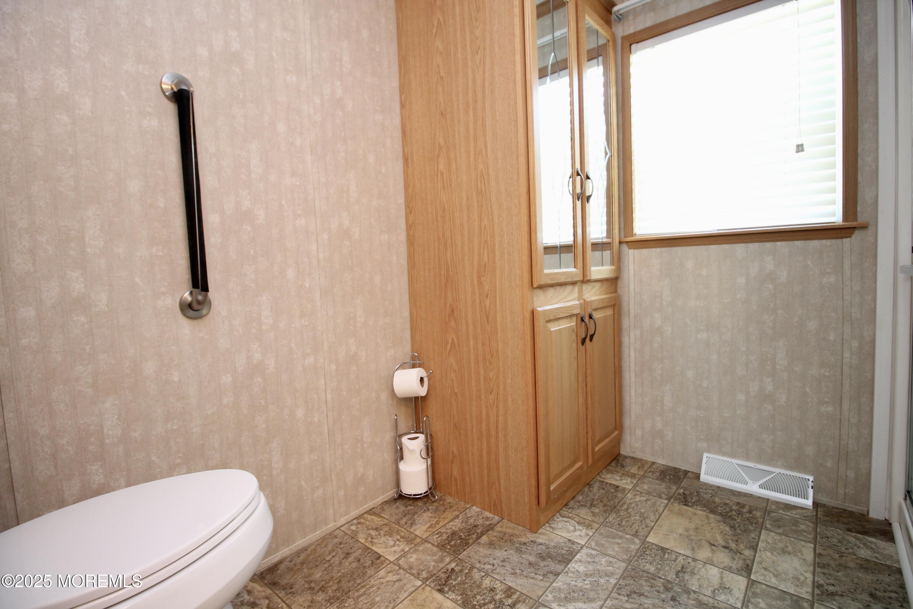 2 Brookside Way, Freehold, NJ, 07728 image 22