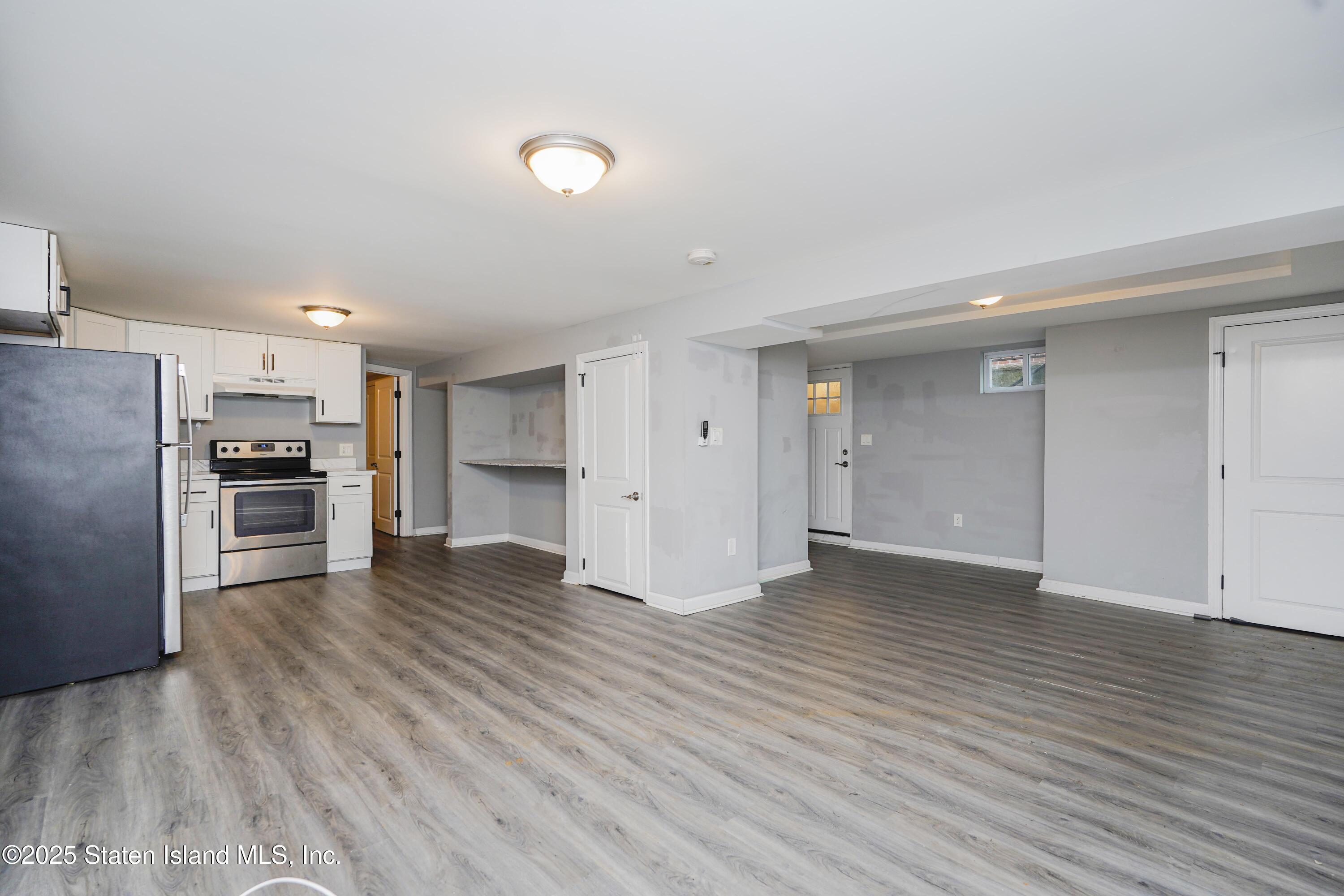 99 Acorn Street, Staten Island, NY, 10306 image 16