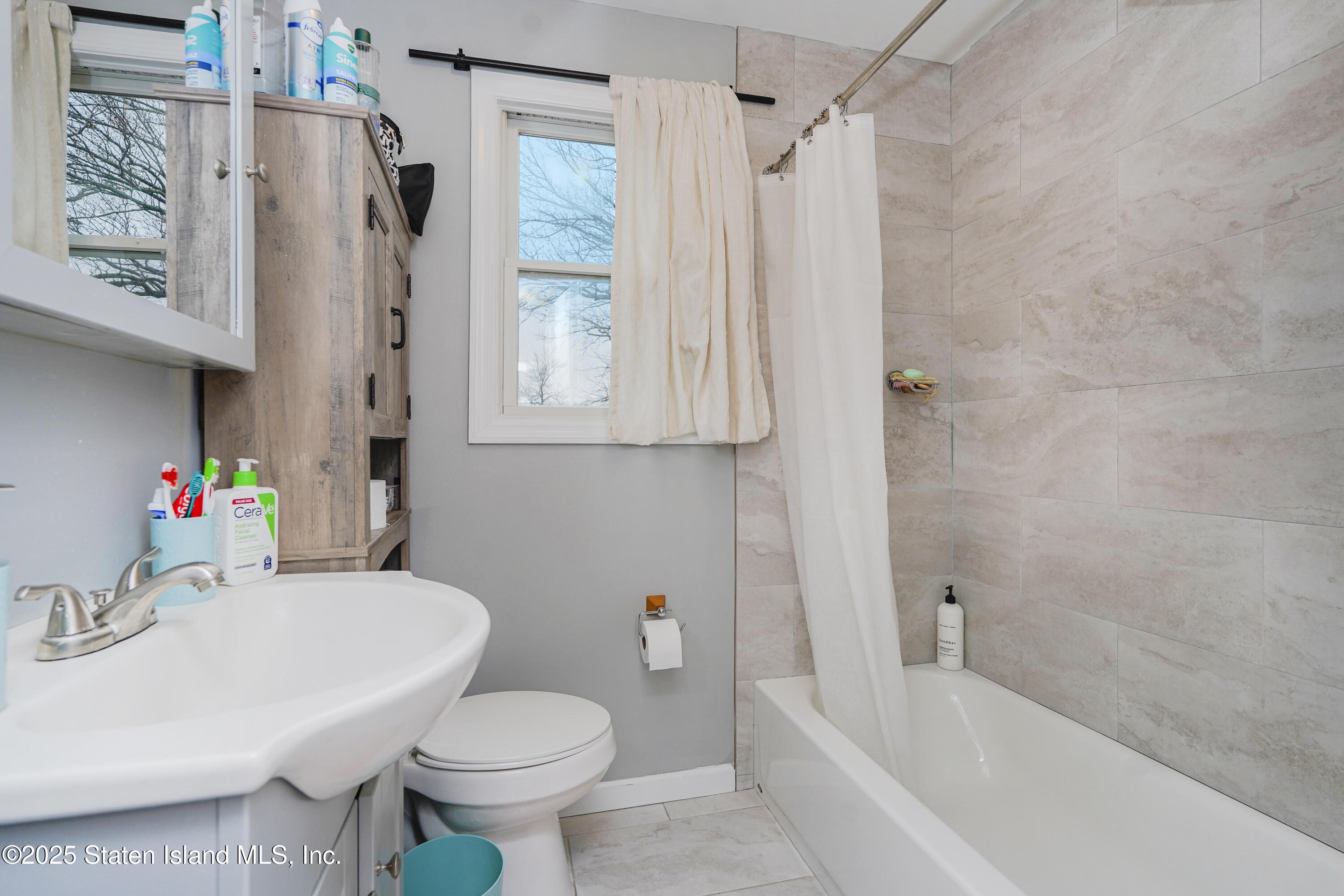 99 Acorn Street, Staten Island, NY, 10306 image 22
