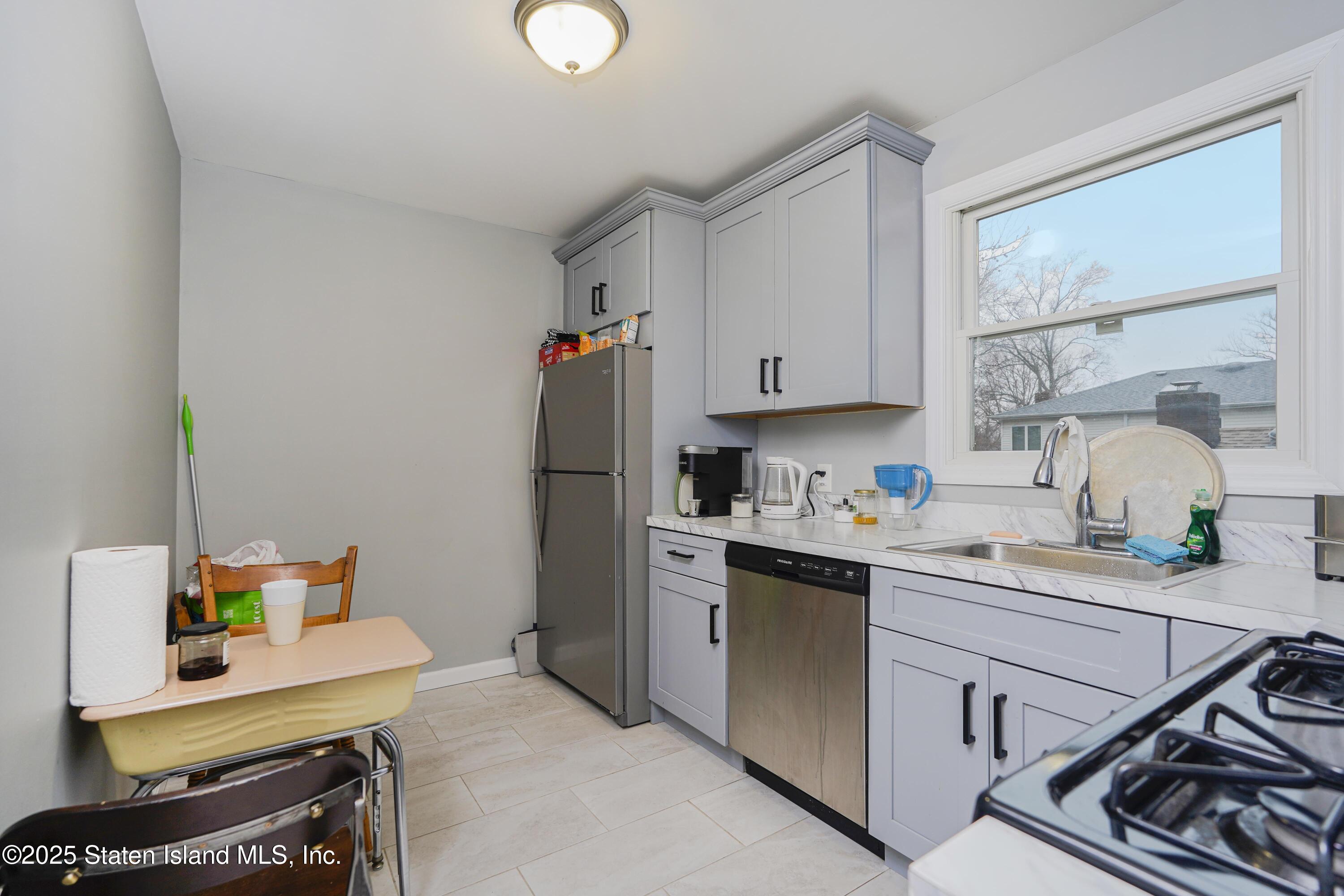 99 Acorn Street, Staten Island, NY, 10306 image 32