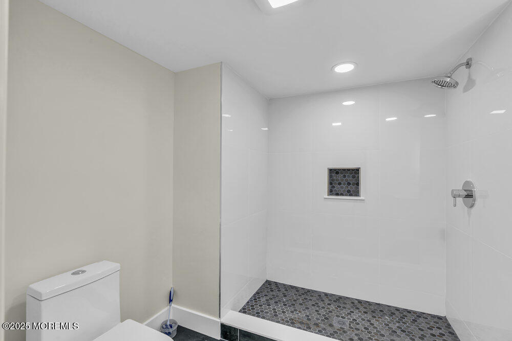 20 Overlook Drive, Jackson, NJ, 08527 image 70