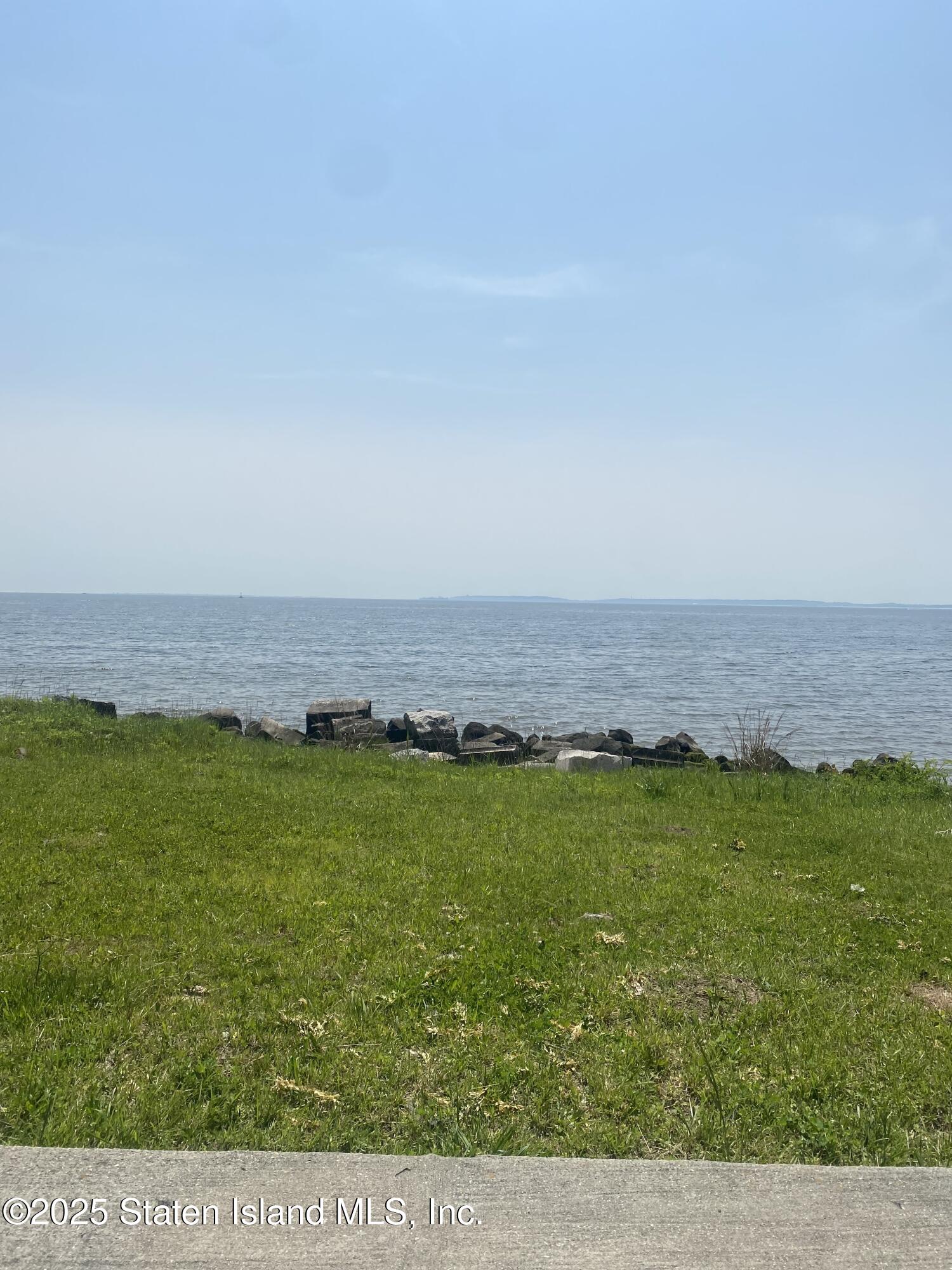 533 Tennyson Drive, Staten Island, NY, 10312 image 11