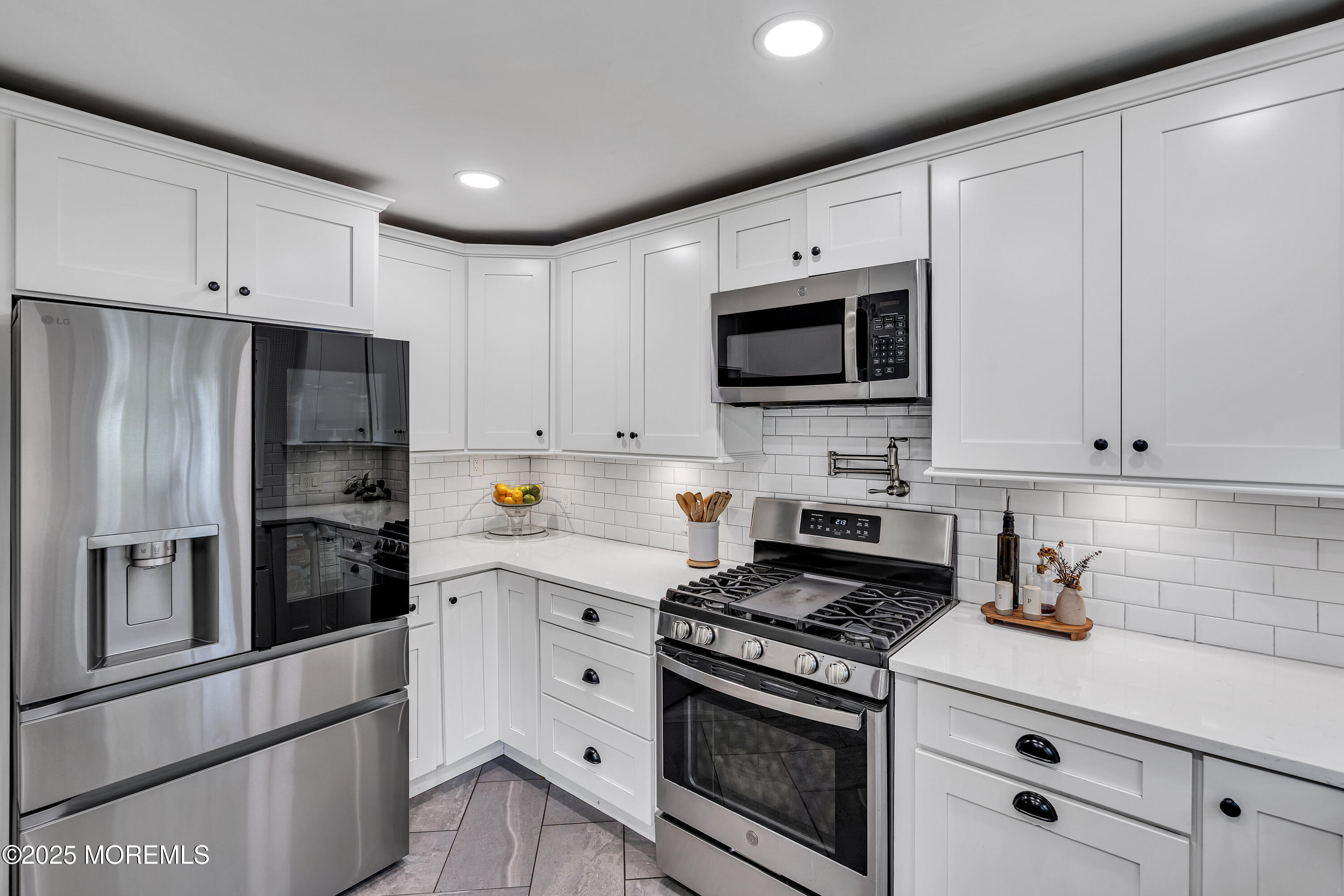 17 Maplewood Drive, Middletown, NJ, 07748 image 14