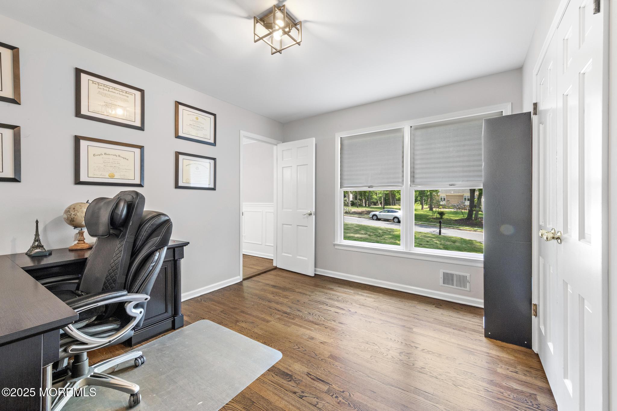 9 Seven Oaks Drive, Holmdel, NJ, 07733 image 22