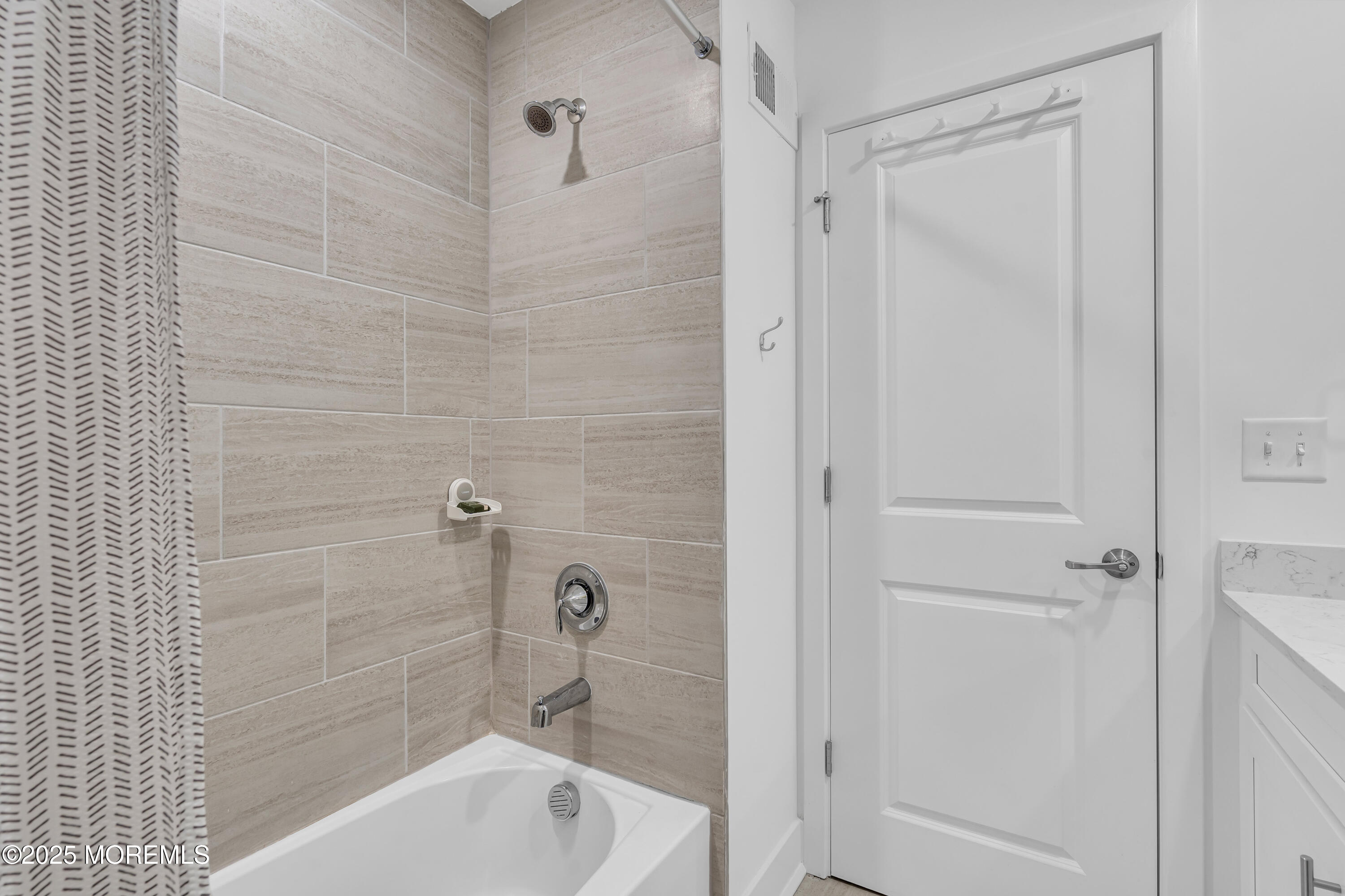 39 Crimson Drive, Manalapan, NJ, 07726 image 58