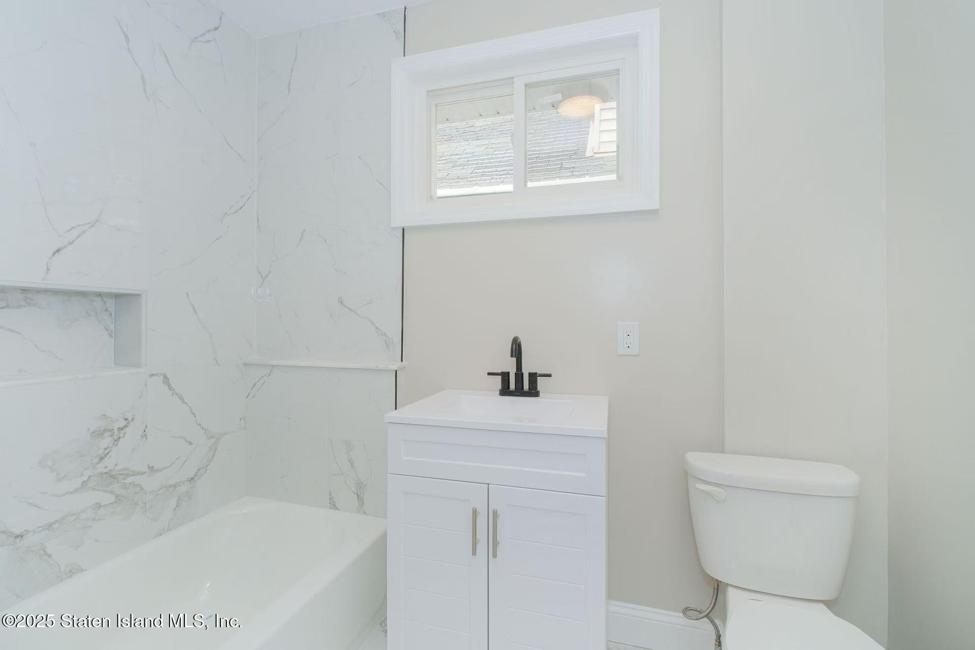 12 Livingston Court, Staten Island, NY, 10310 image 16