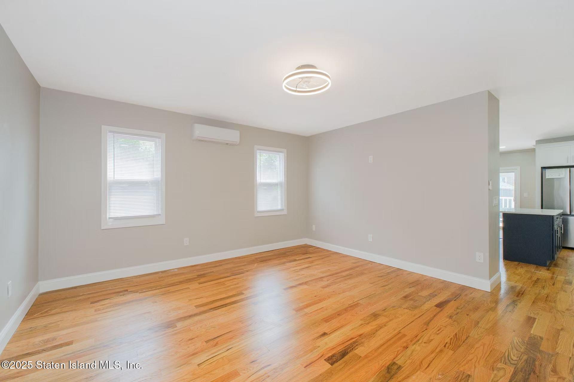 12 Livingston Court, Staten Island, NY, 10310 image 17