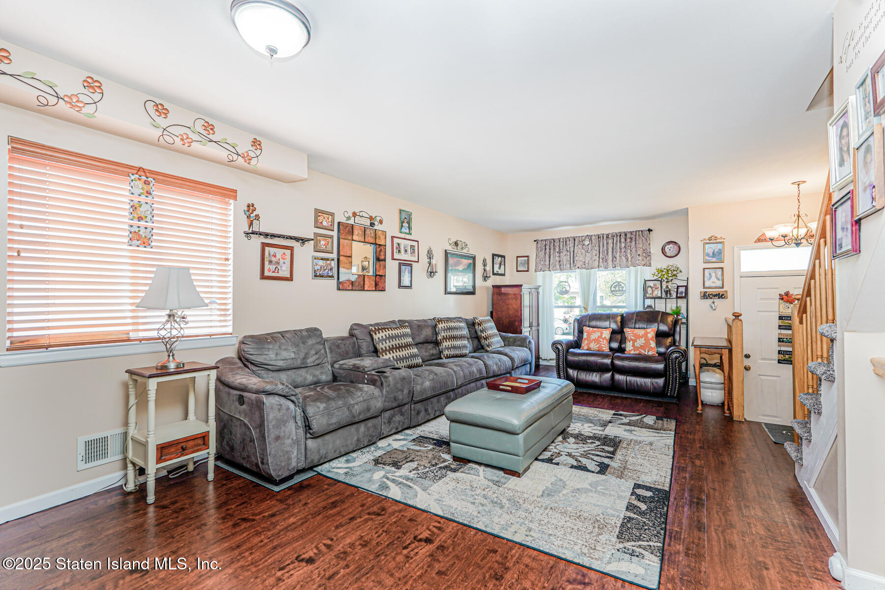 287 Greaves Avenue Image 4