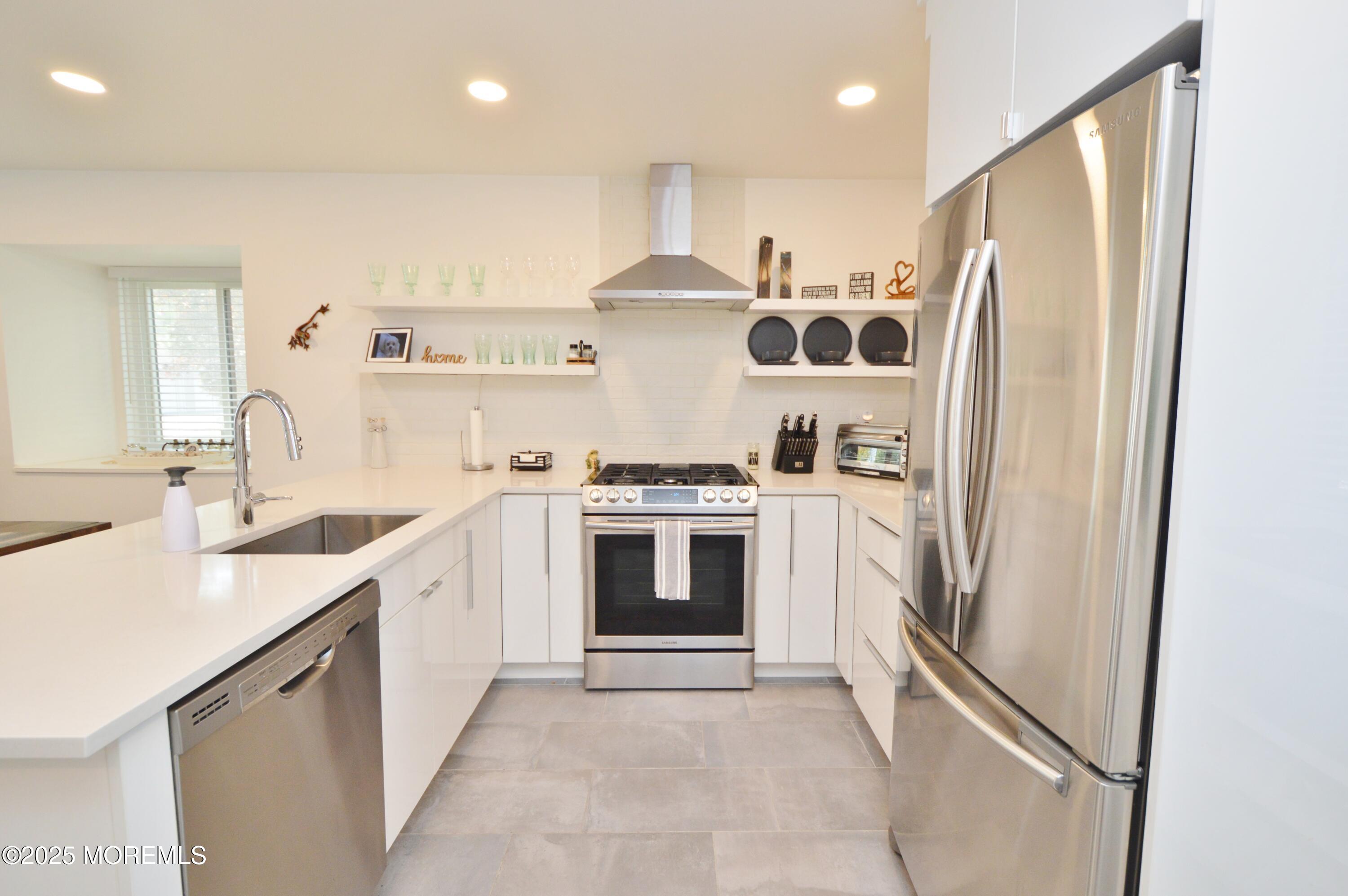 11 Fern Court, Tinton Falls, NJ, 07724 image 6
