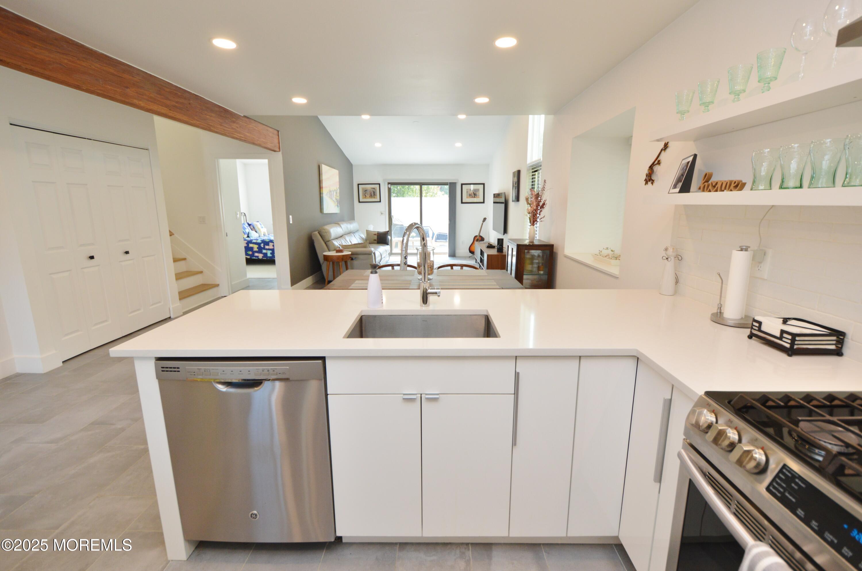 11 Fern Court, Tinton Falls, NJ, 07724 image 7