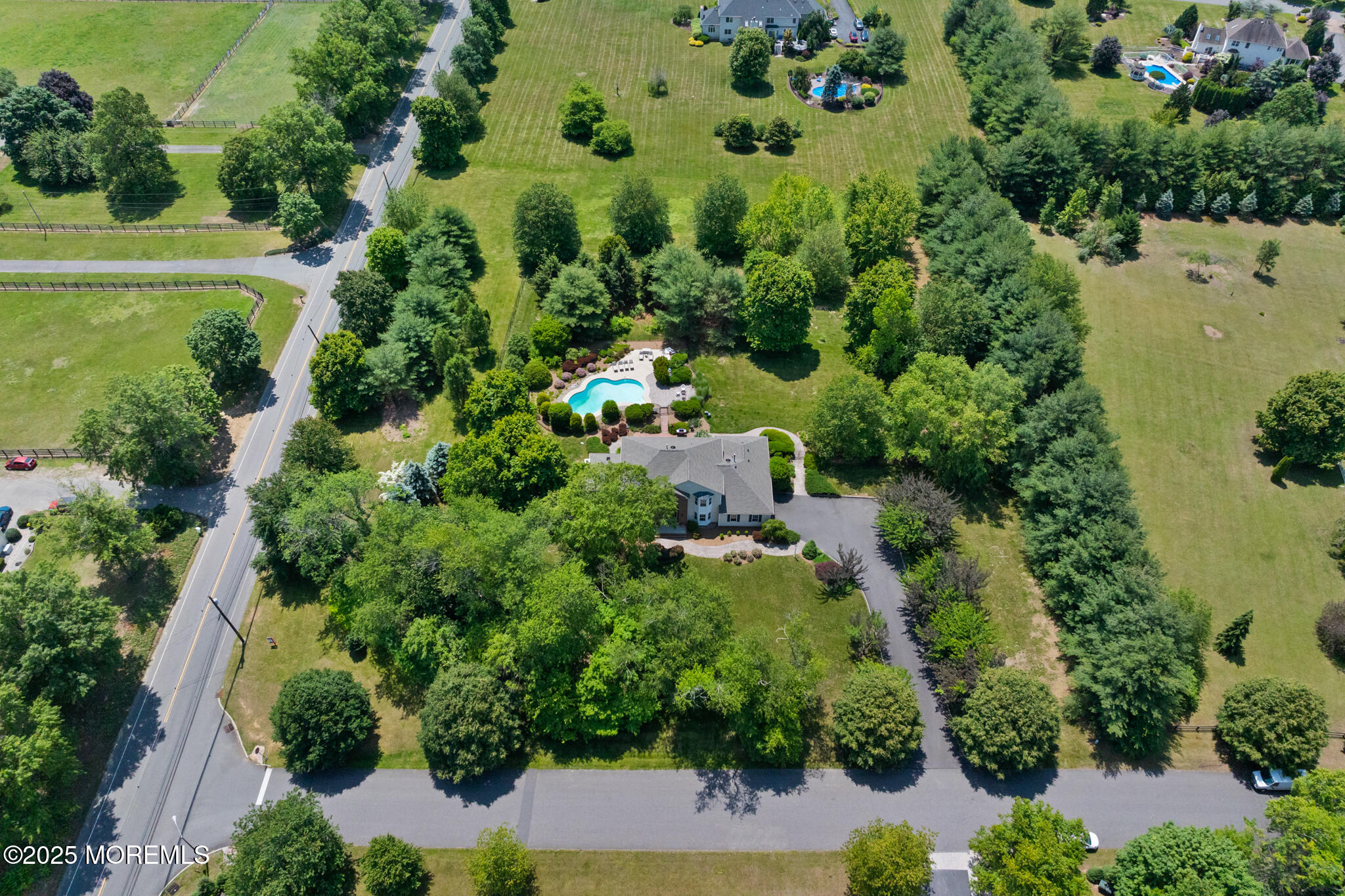 1 Yeger Drive, Upper Freehold, NJ, 08501 image 44