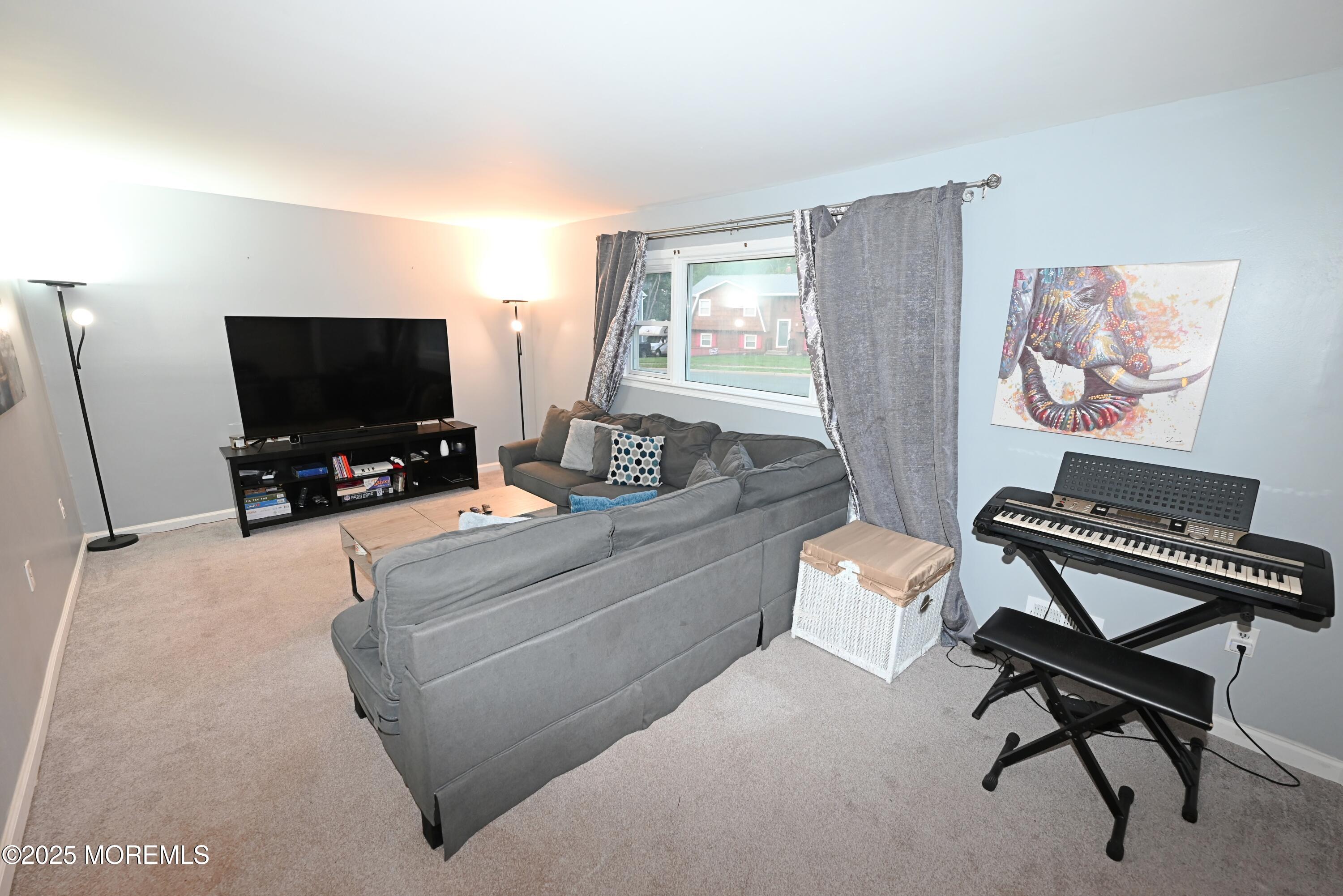 8 Michelle Avenue, Old Bridge, NJ, 08857 image 22
