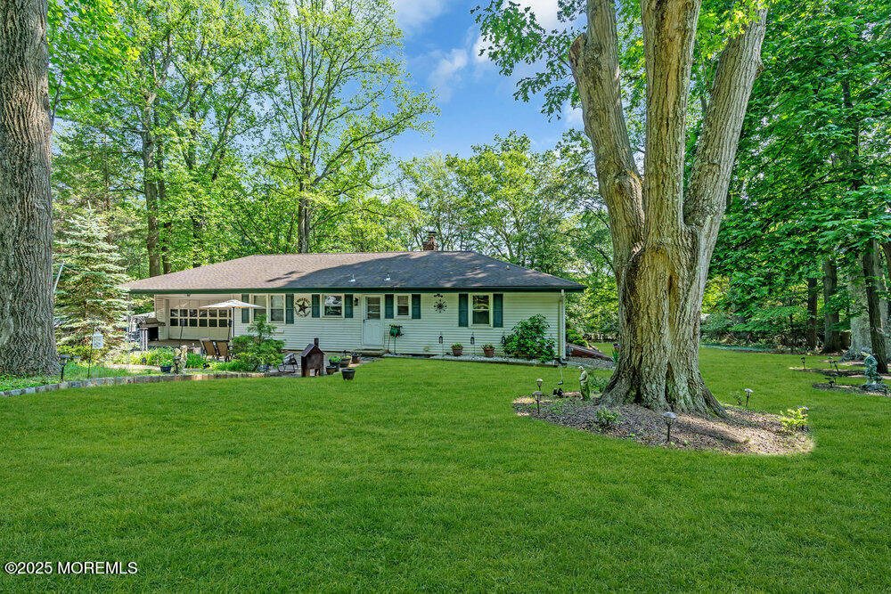 7 E Parkway Place, Holmdel, NJ, 07733 image 23