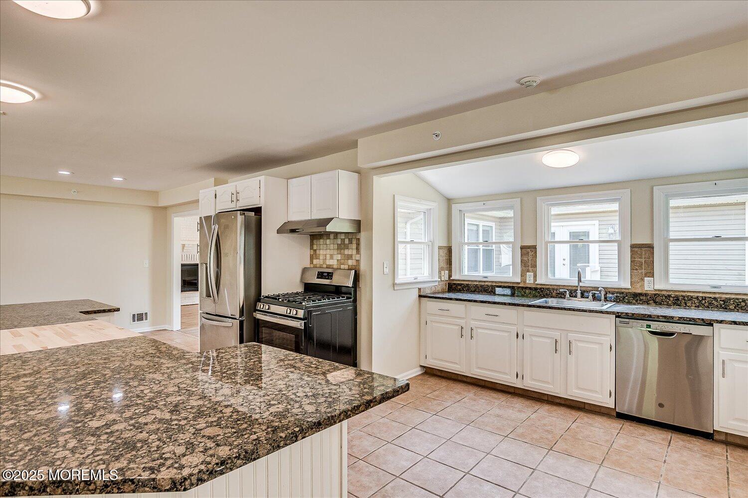44 Oak Terrace, Howell, NJ, 07731 image 8