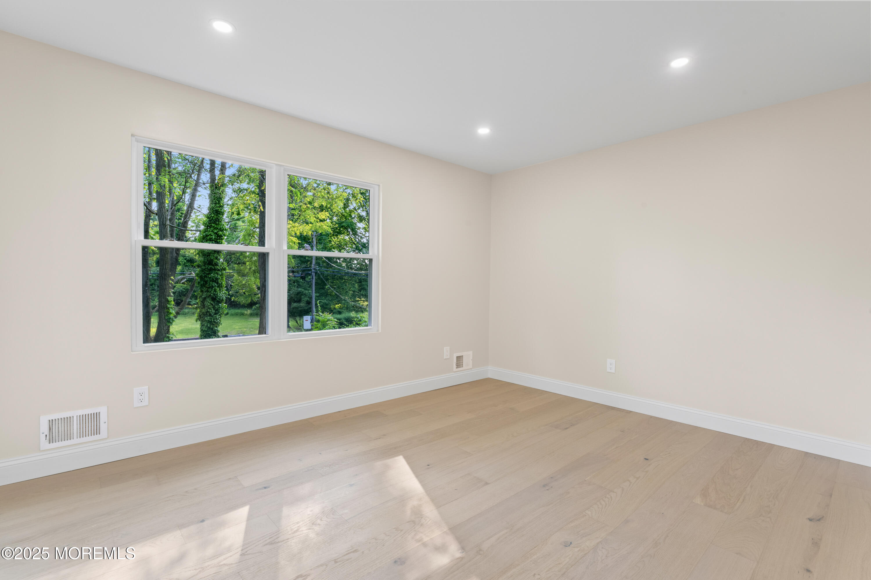 5 Rose Street, Lincroft, NJ, 07738 image 27