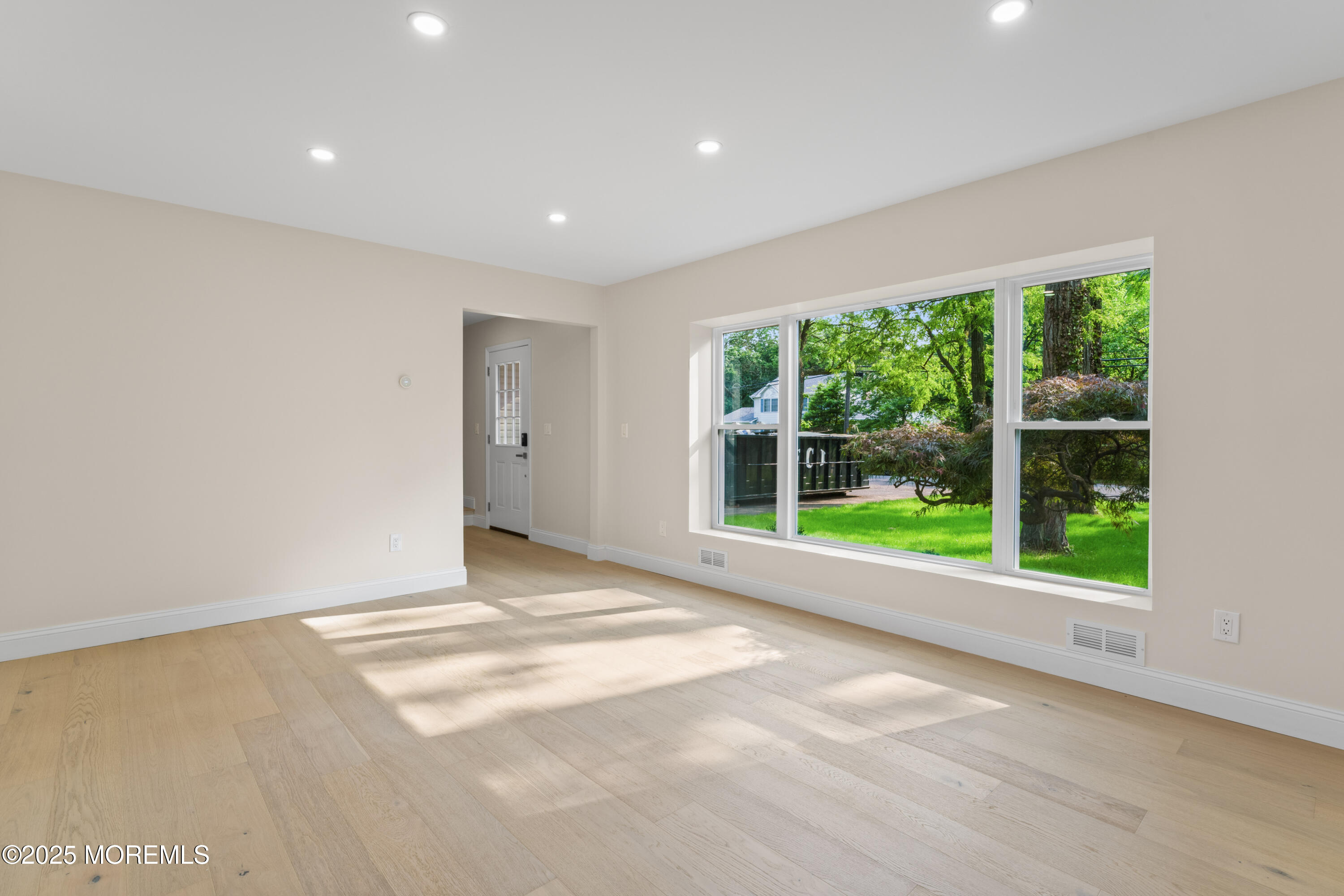 5 Rose Street Image 4