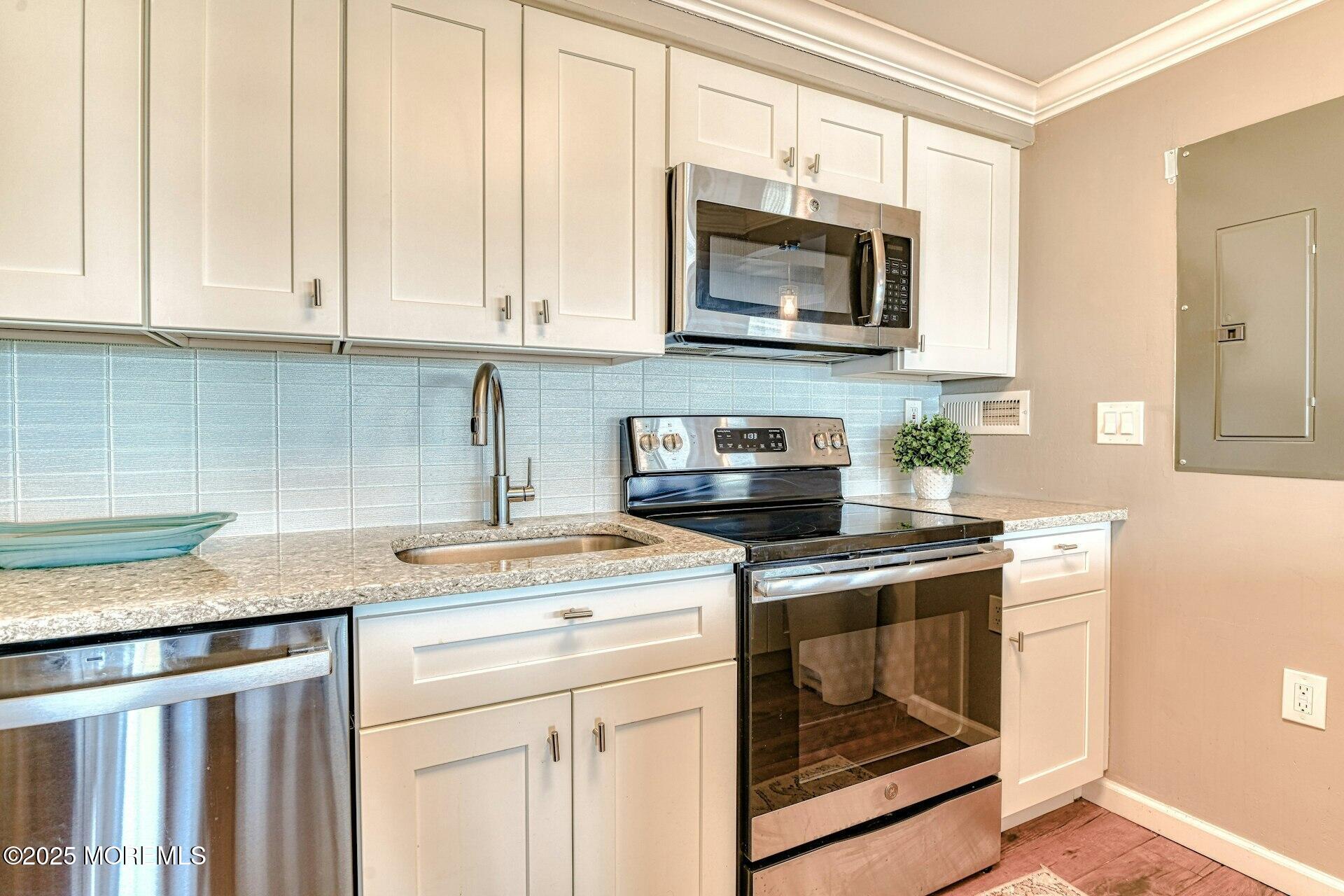 45 Ocean Avenue 2E, Monmouth Beach, NJ, 07750 image 13