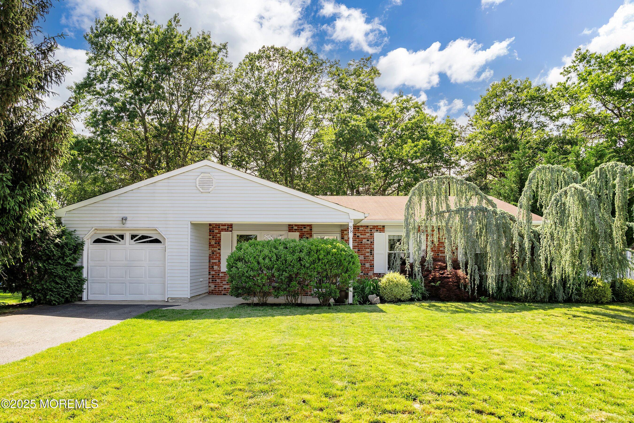 38 Cherry Lane Image 1