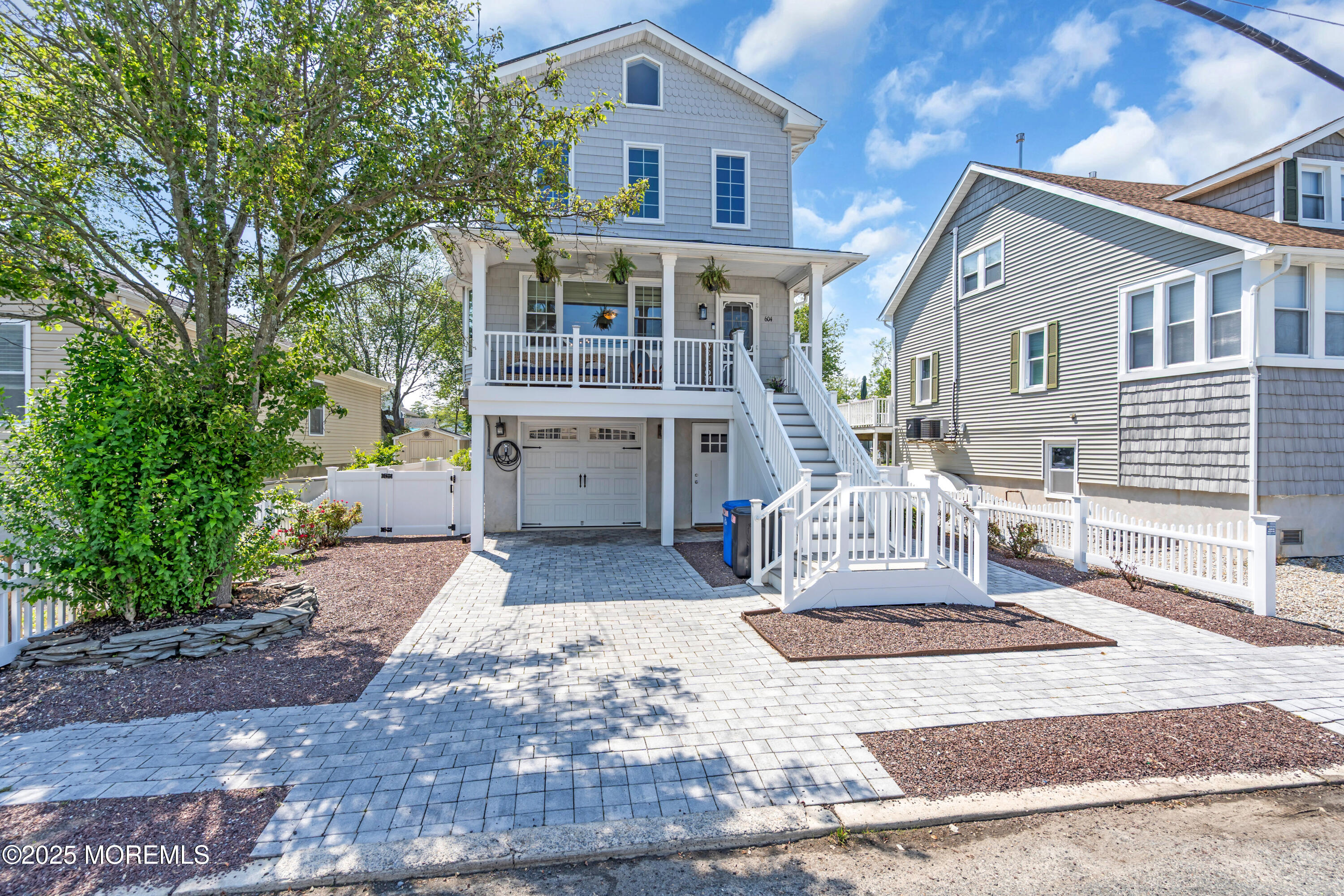 604 Anglesea Avenue Image 3