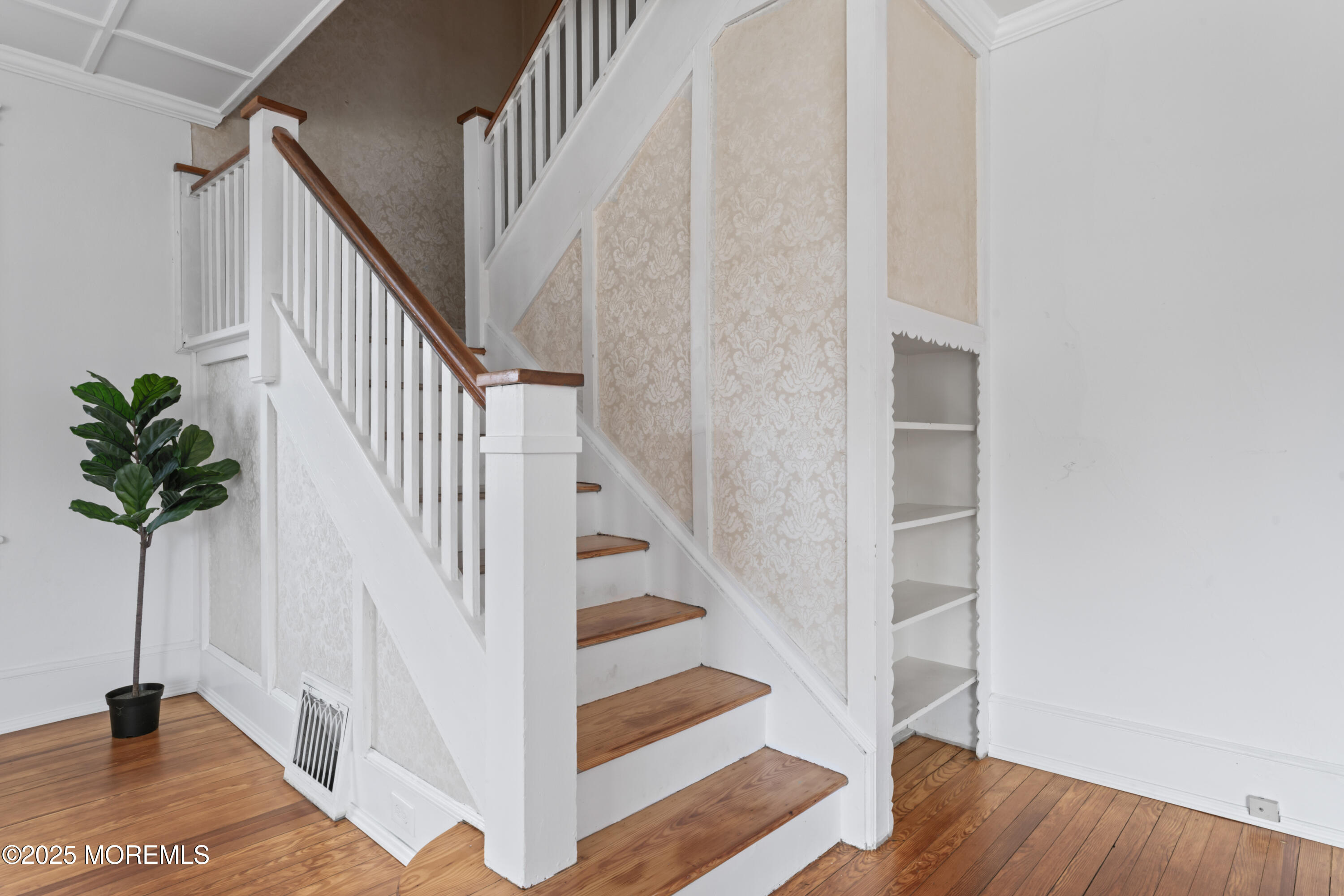 42 Chestnut Street, Red Bank, NJ, 07701 image 8