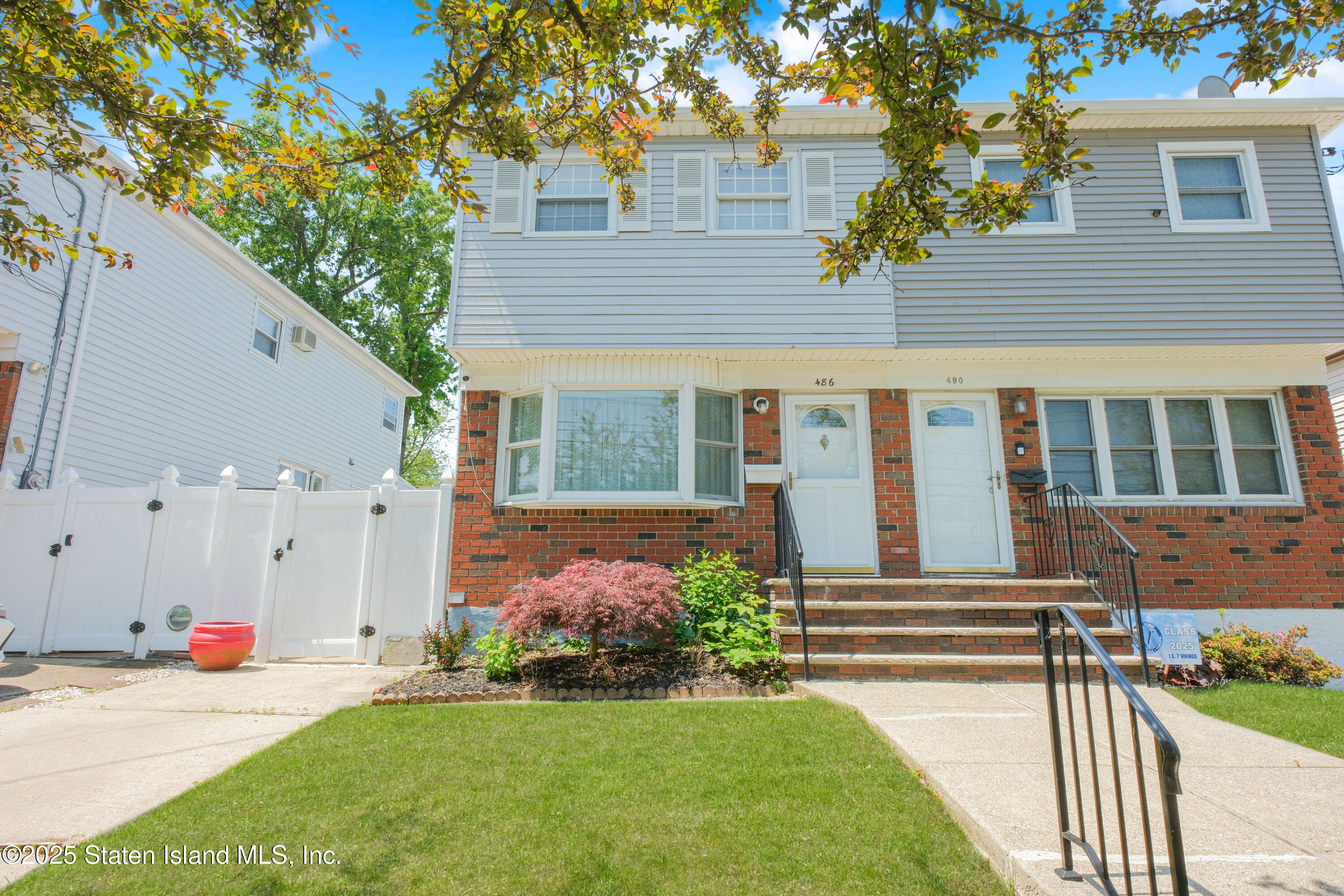 486 Armstrong Avenue Image 5