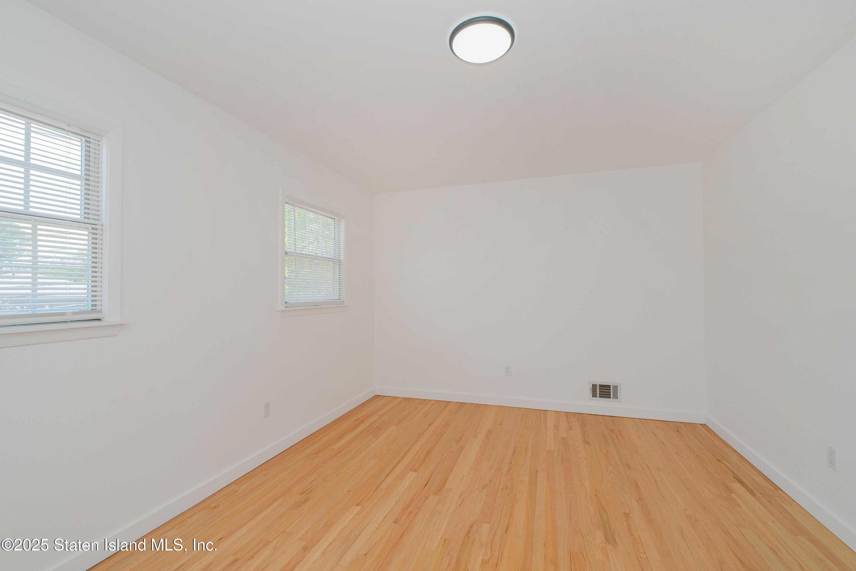 486 Armstrong Avenue, Staten Island, NY, 10308 image 23