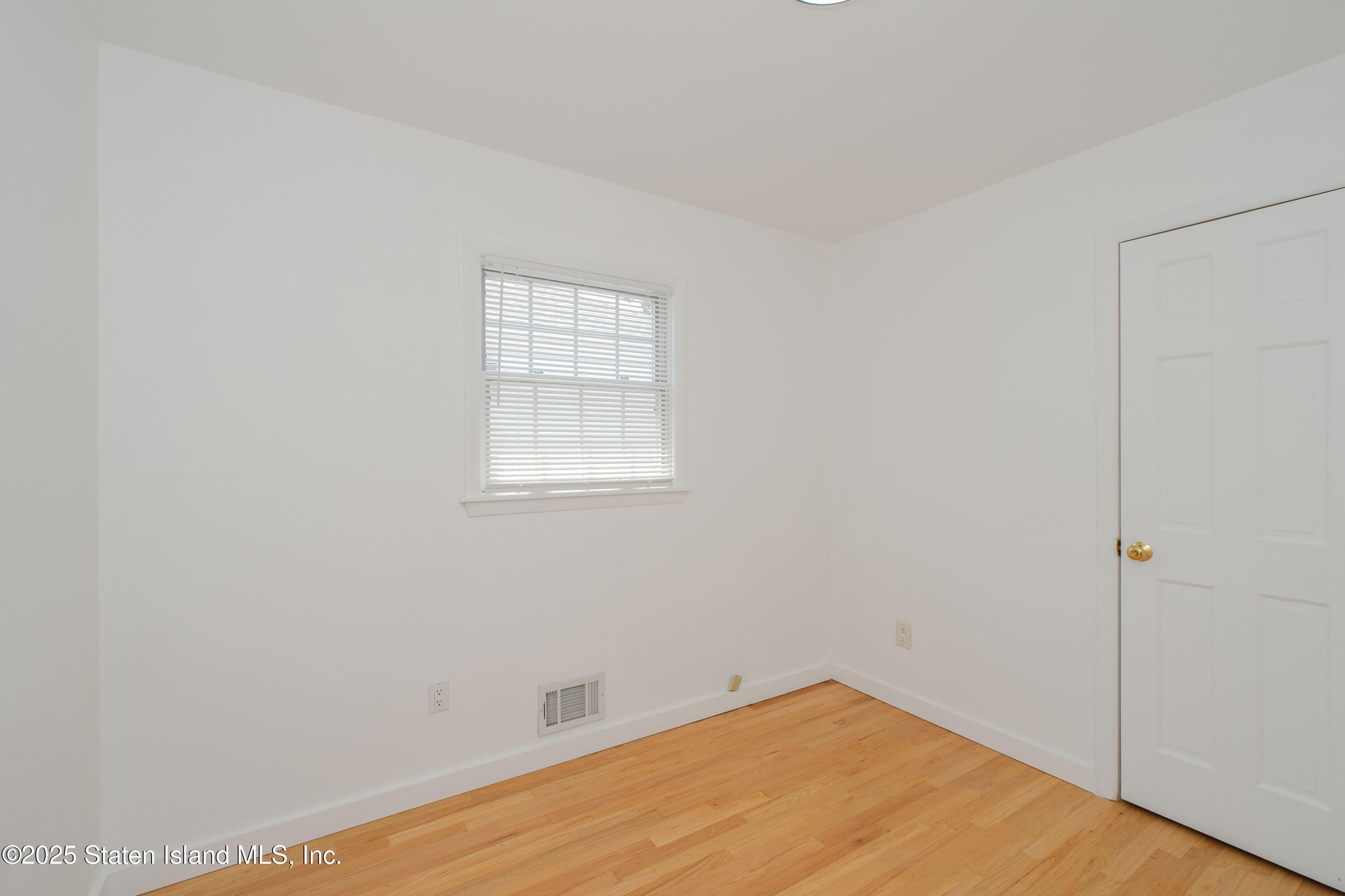 486 Armstrong Avenue, Staten Island, NY, 10308 image 24