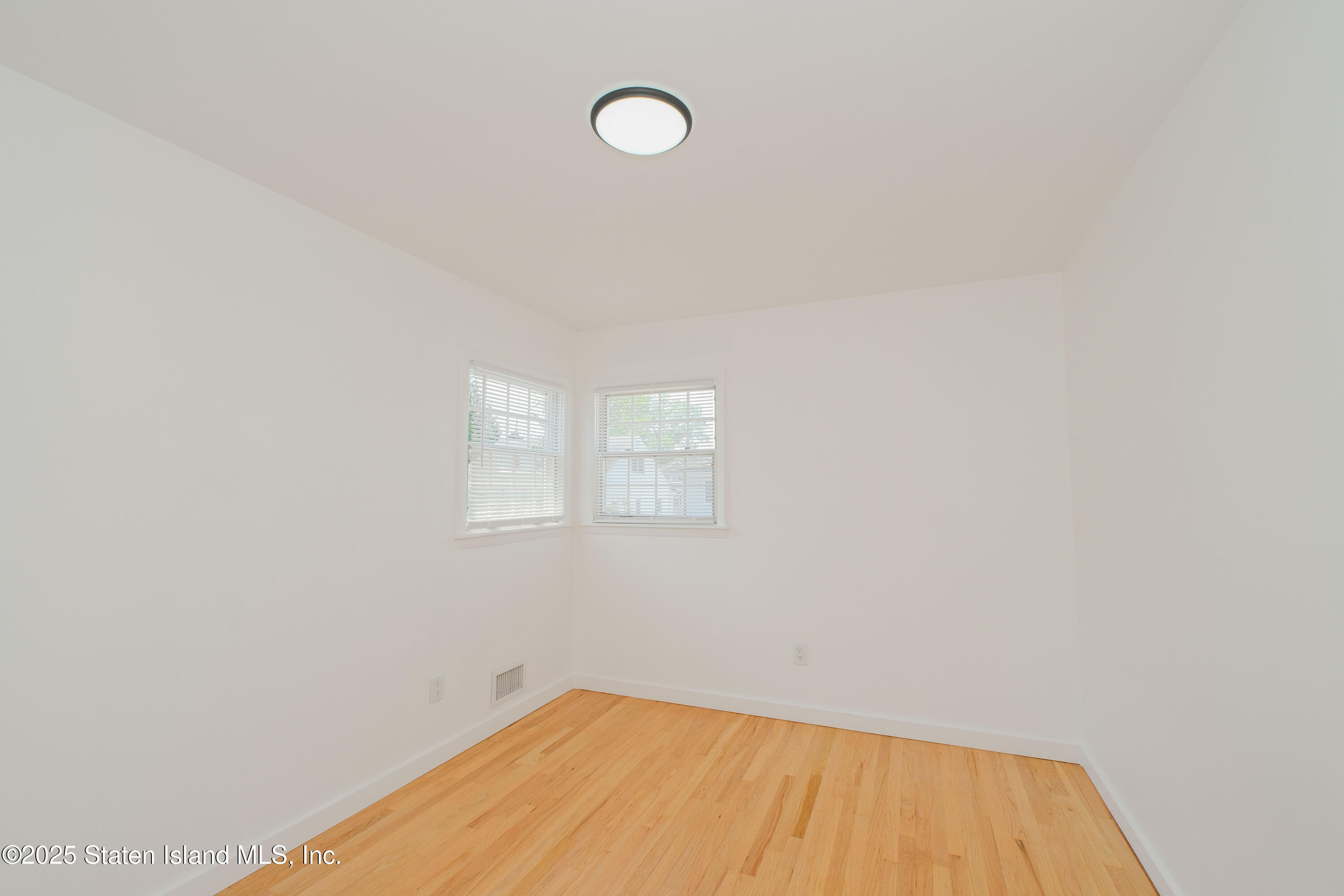 486 Armstrong Avenue, Staten Island, NY, 10308 image 25