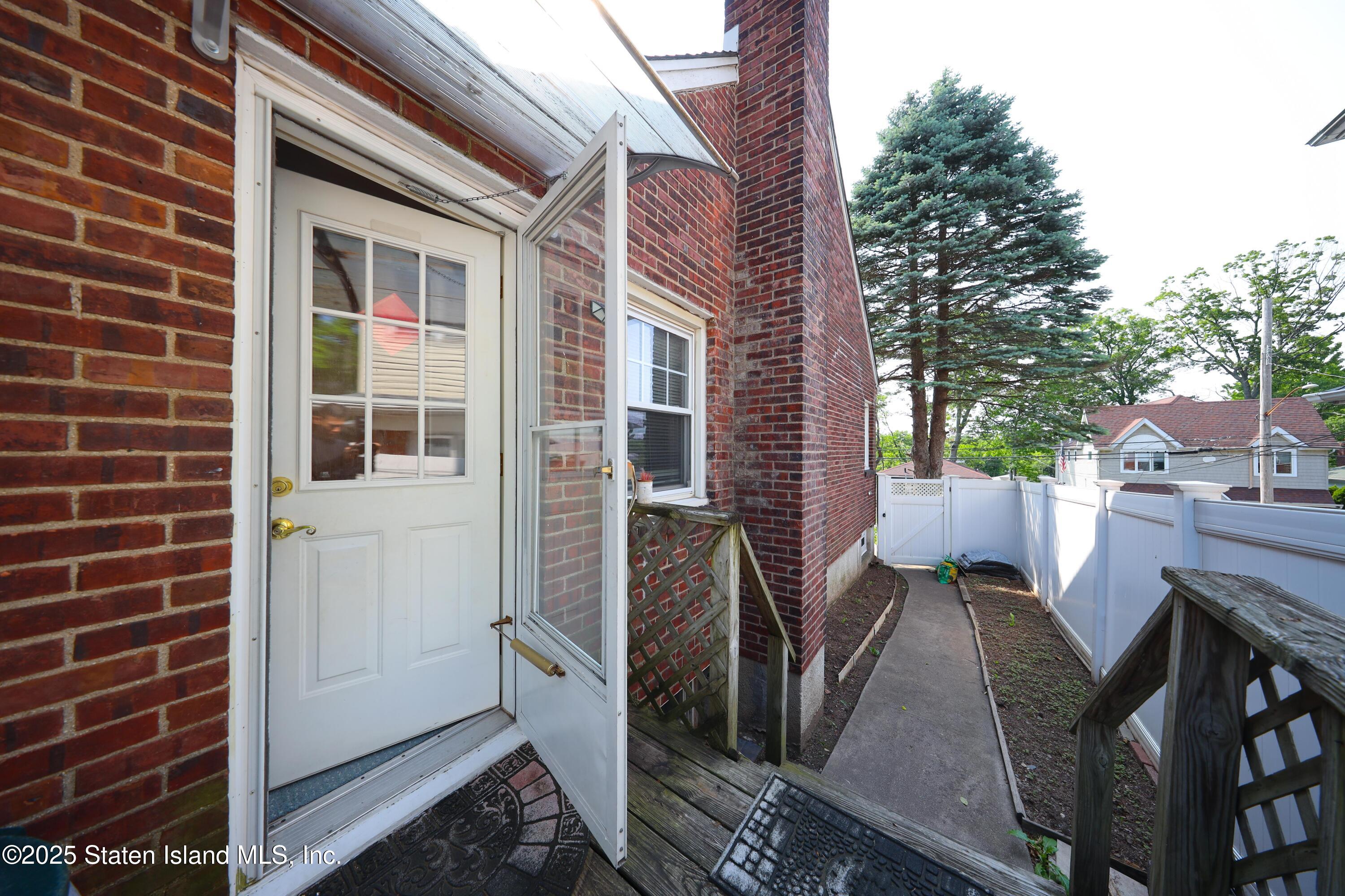 50 Glenwood Avenue, Staten Island, NY, 10301 image 18