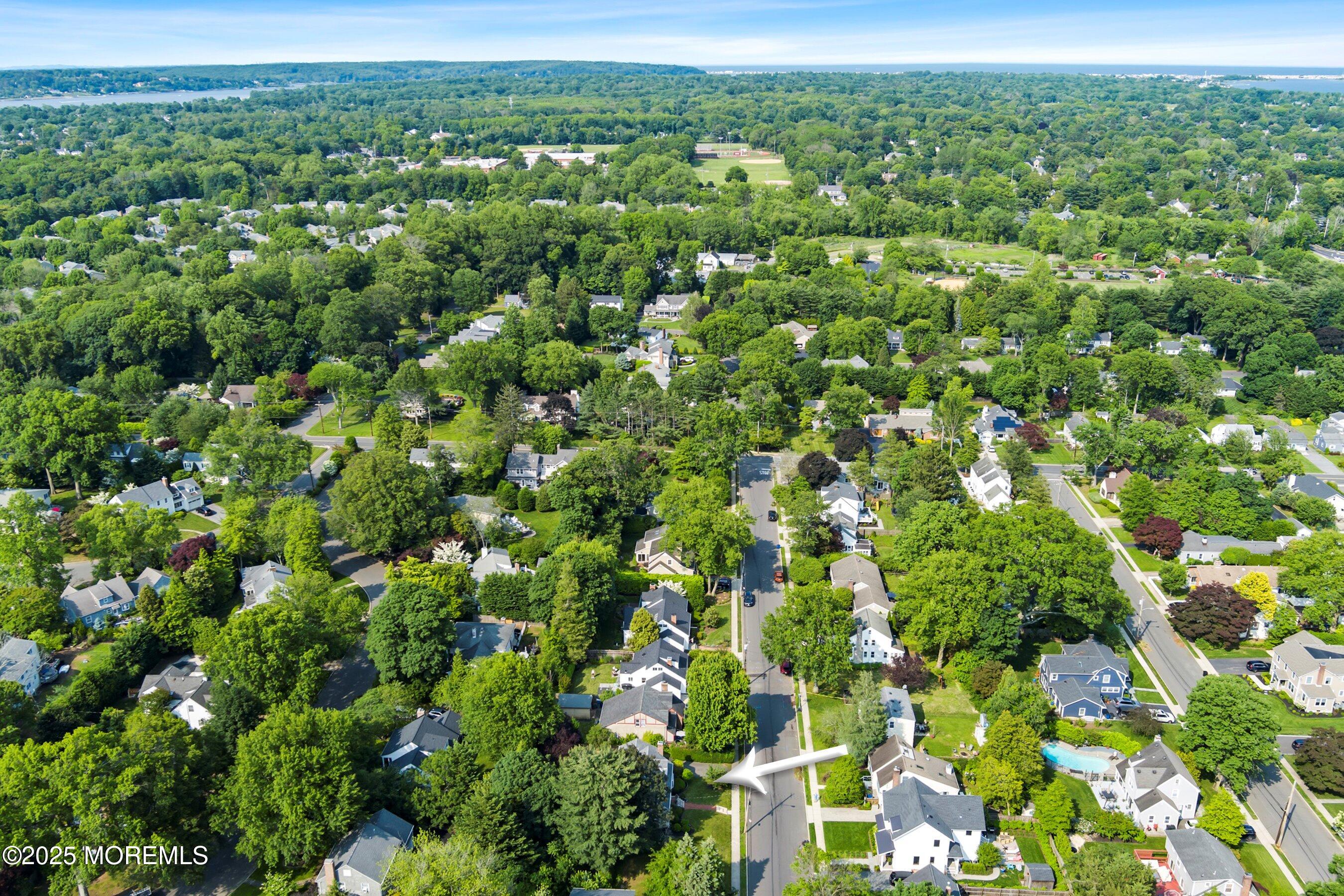 97 Woodbine Avenue, Little Silver, NJ, 07739 image 38