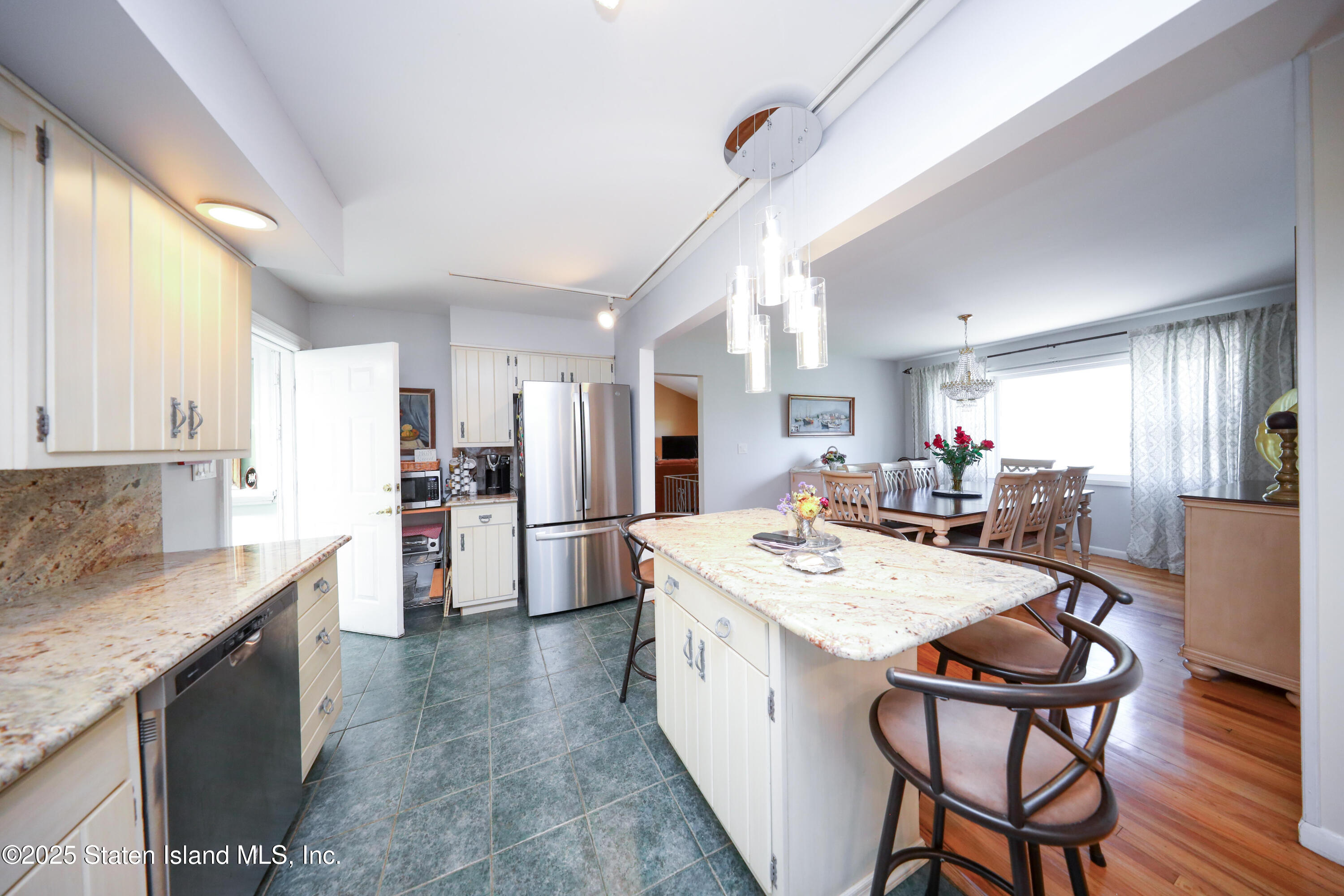 93 Centre Avenue, Staten Island, NY, 10304 image 15