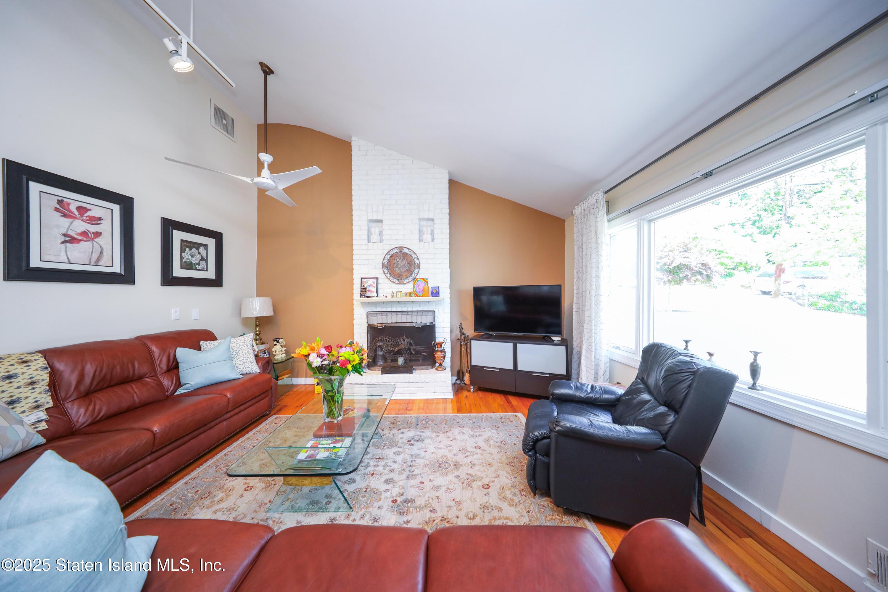 93 Centre Avenue, Staten Island, NY, 10304 image 9