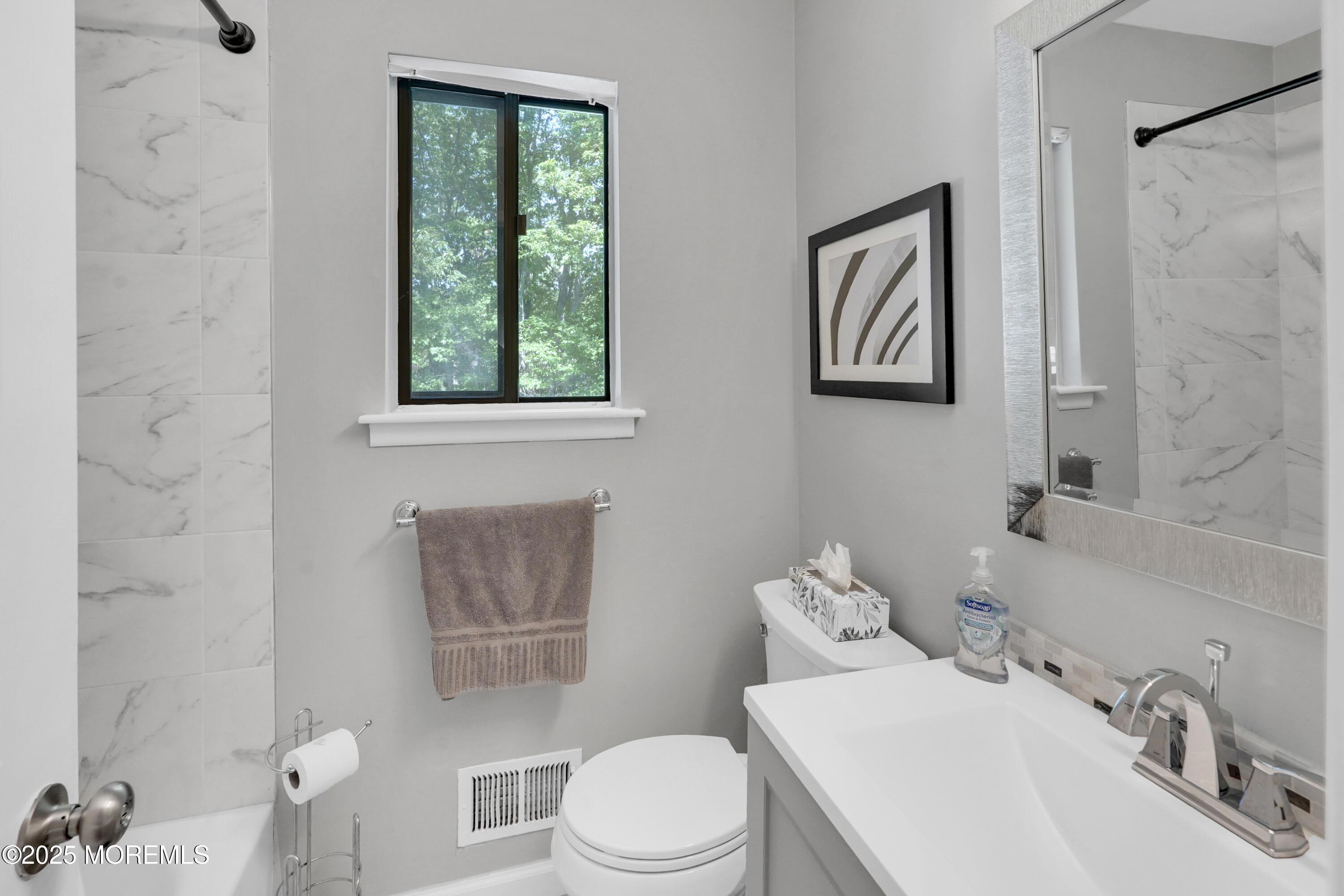 7 Drum Court, Howell, NJ, 07731 image 26
