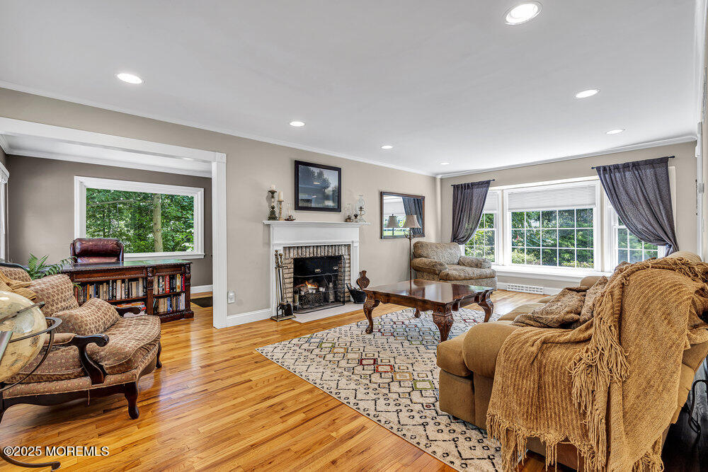 166 S Lake Drive, Red Bank, NJ, 07701 image 9