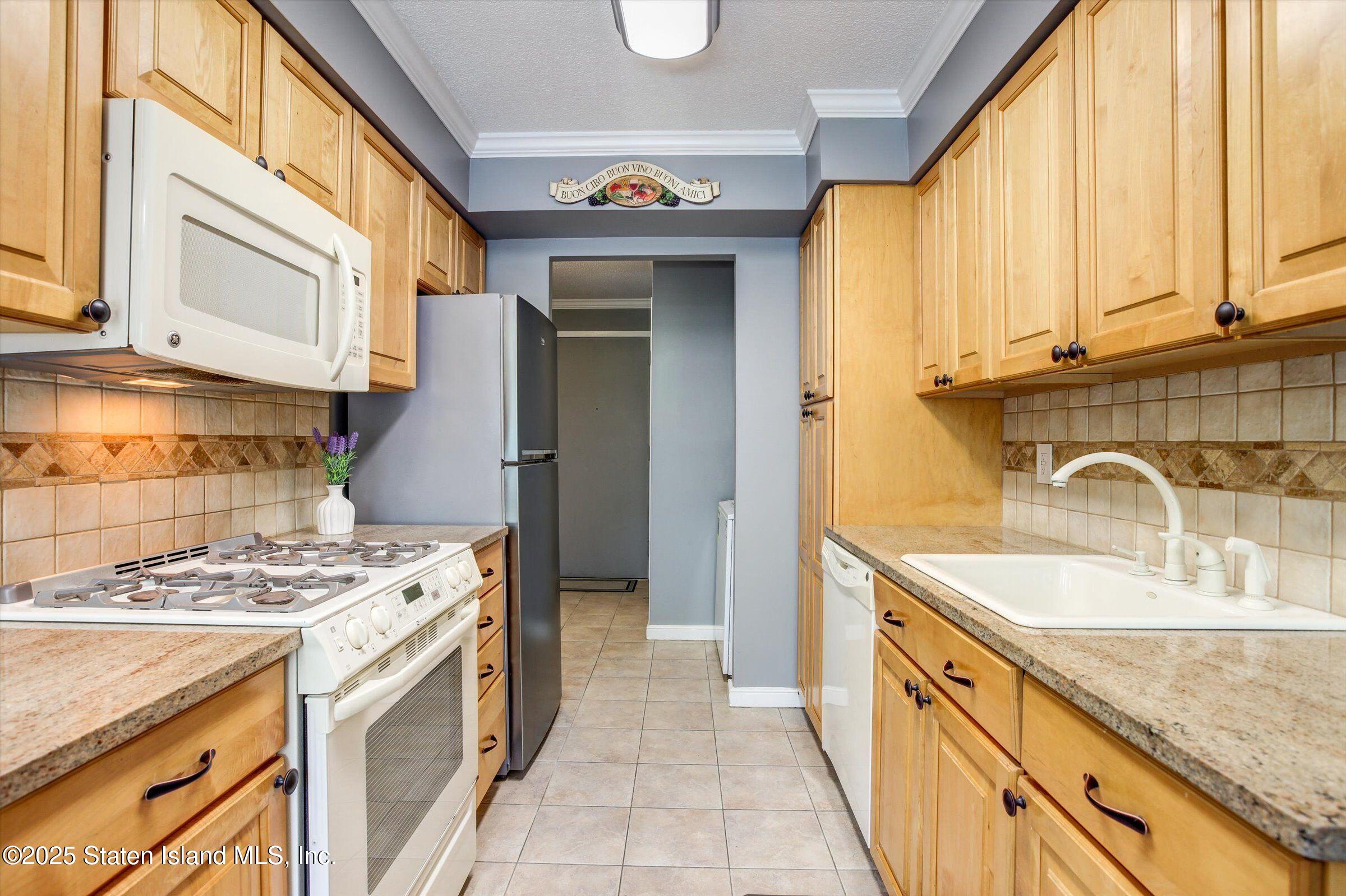 120 Wellington Court 3h, Staten Island, NY, 10314 image 10