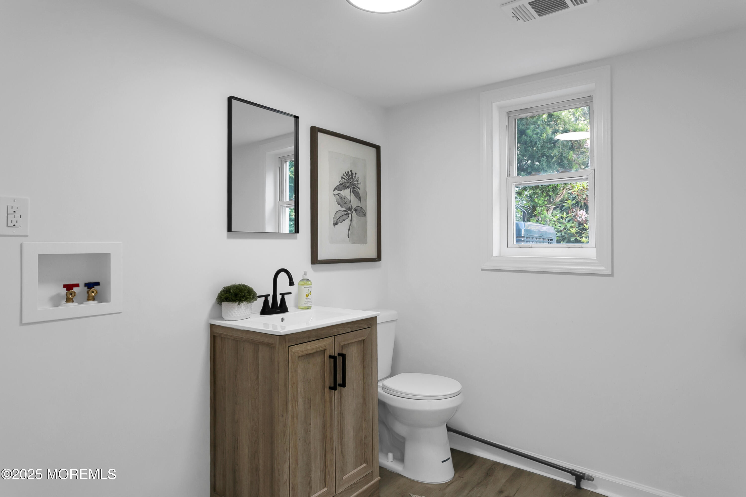 17 Woods End Road, Middletown, NJ, 07748 image 26