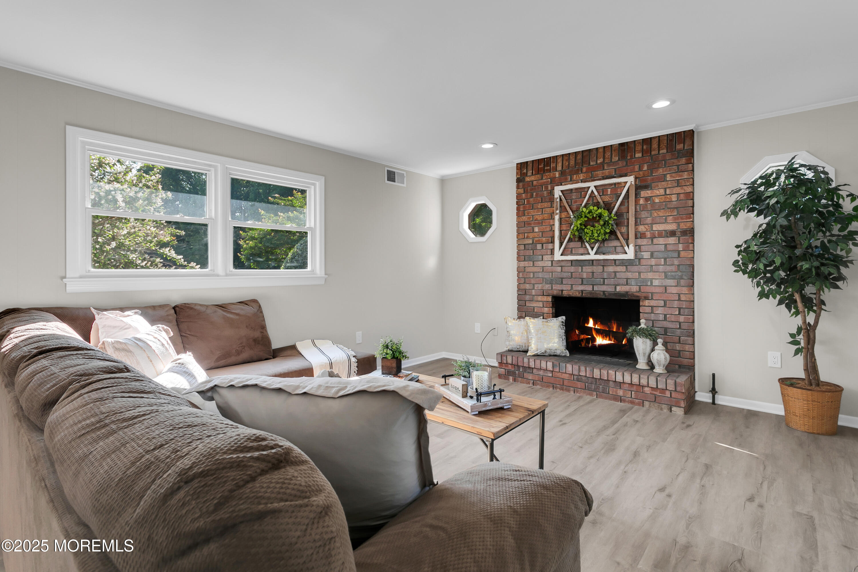 17 Woods End Road, Middletown, NJ, 07748 image 13