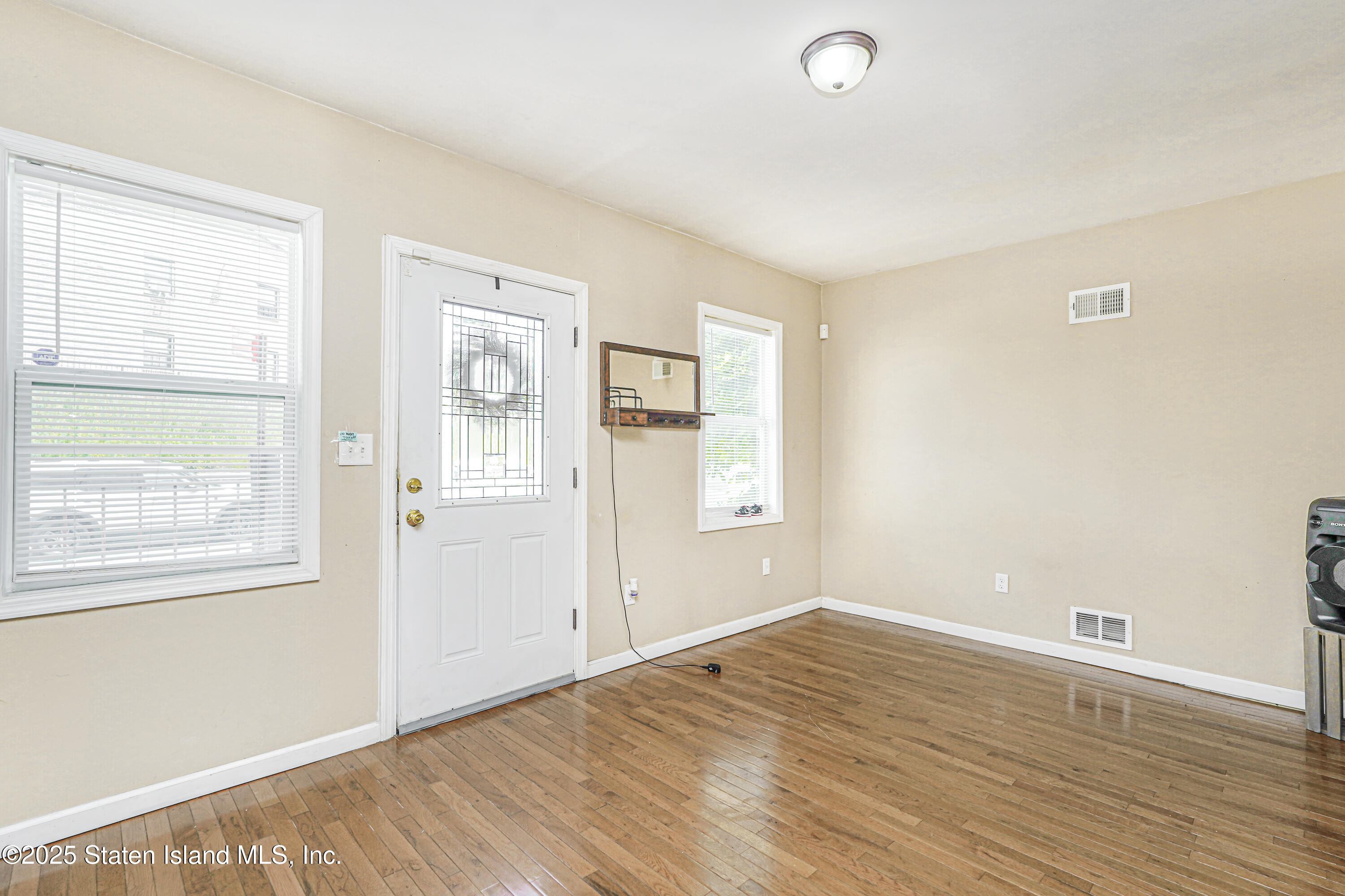 483 Van Duzer Street, Staten Island, NY, 10304 image 15