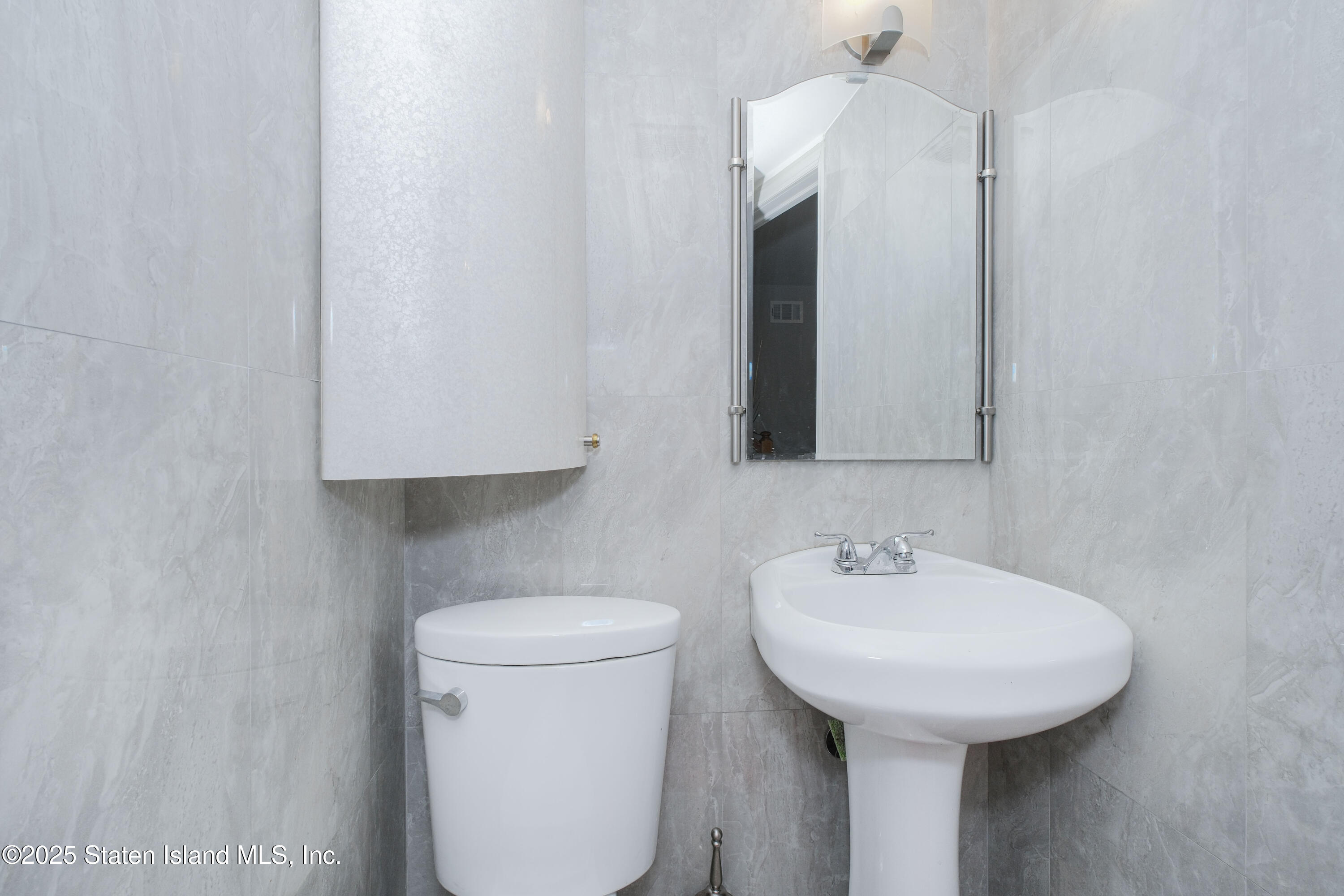 23 Peggy Lane, Staten Island, NY, 10306 image 12